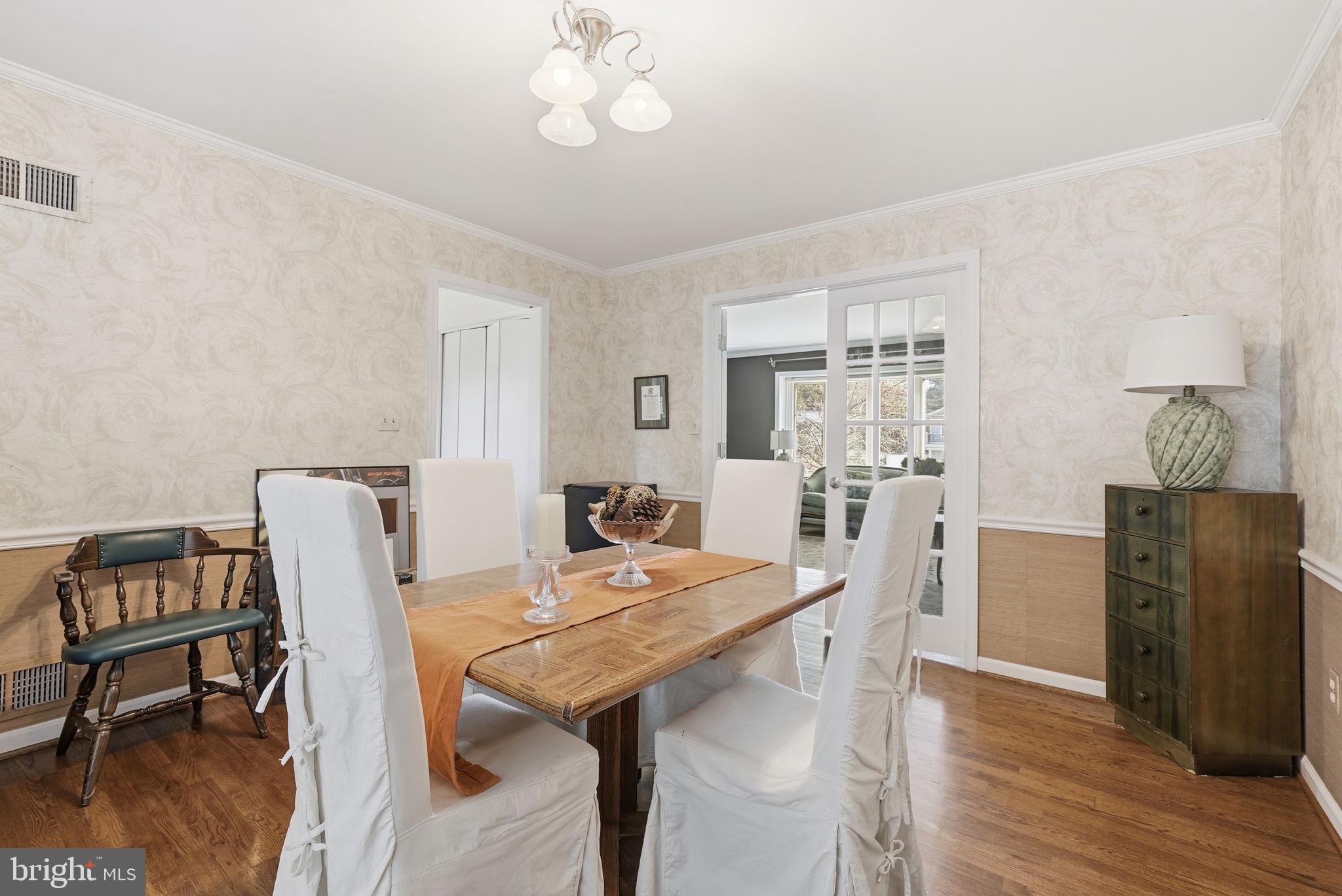 LAYHILL VILLAGE - Residential