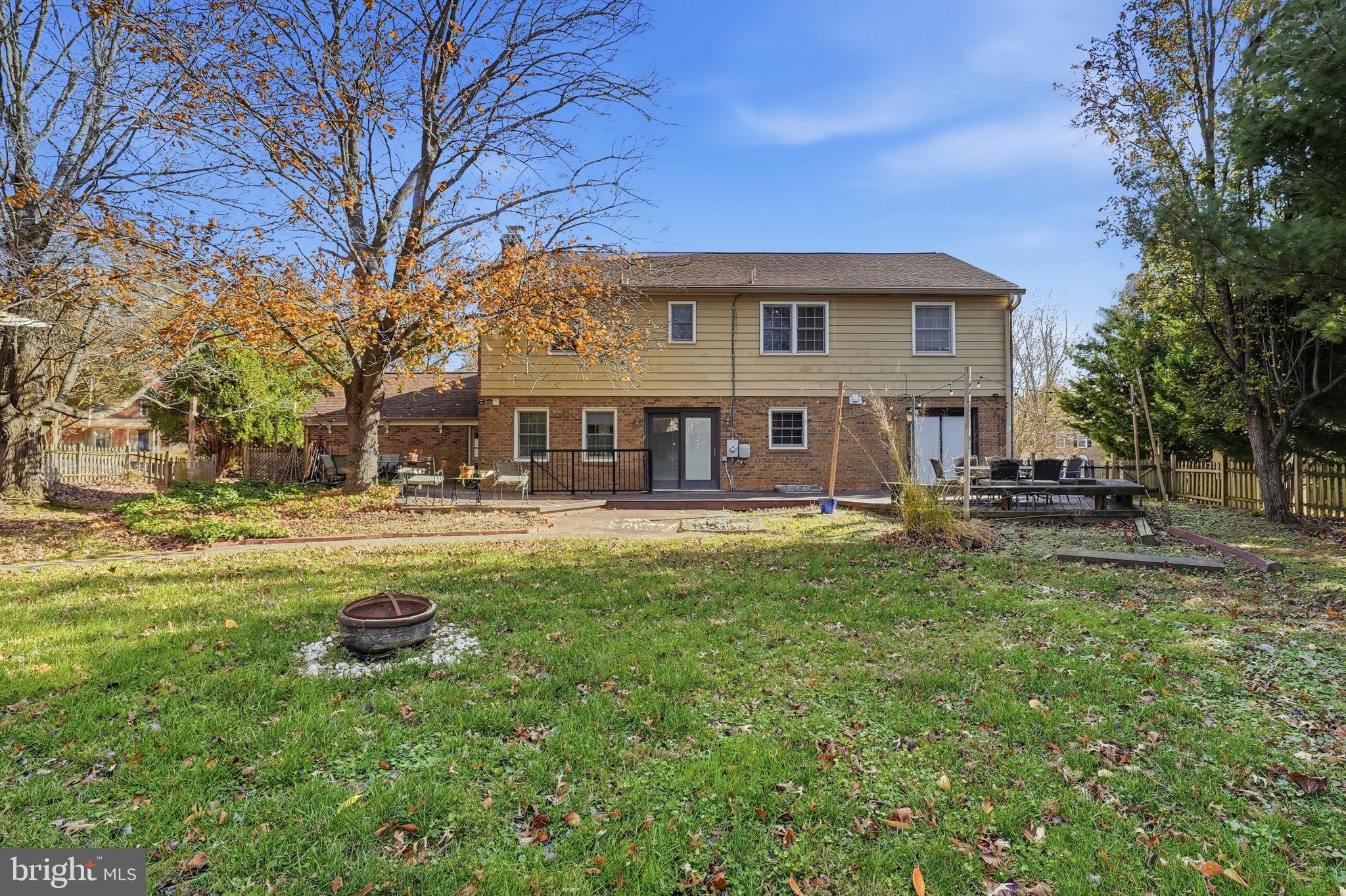 LAYHILL VILLAGE - Residential