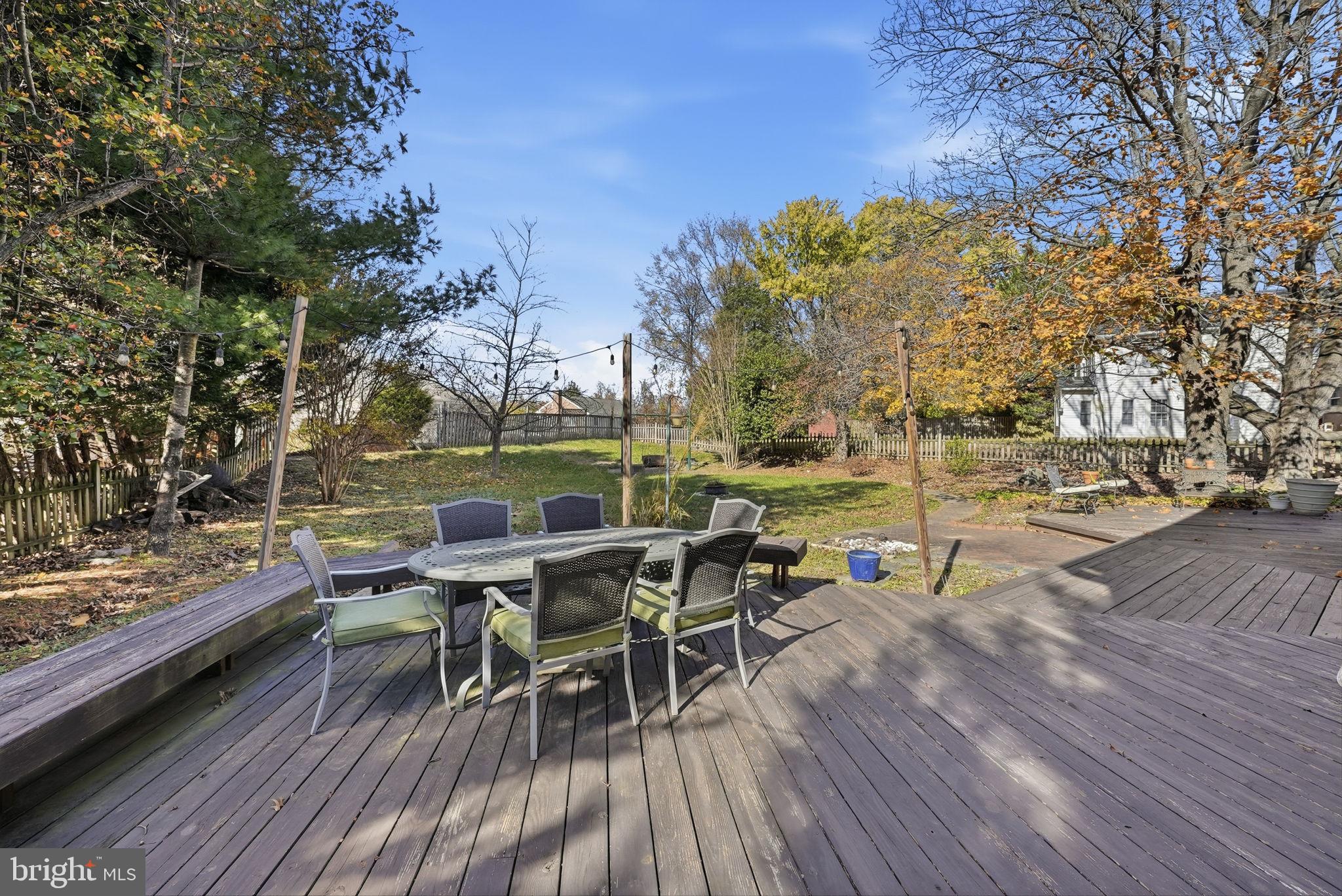 LAYHILL VILLAGE - Residential