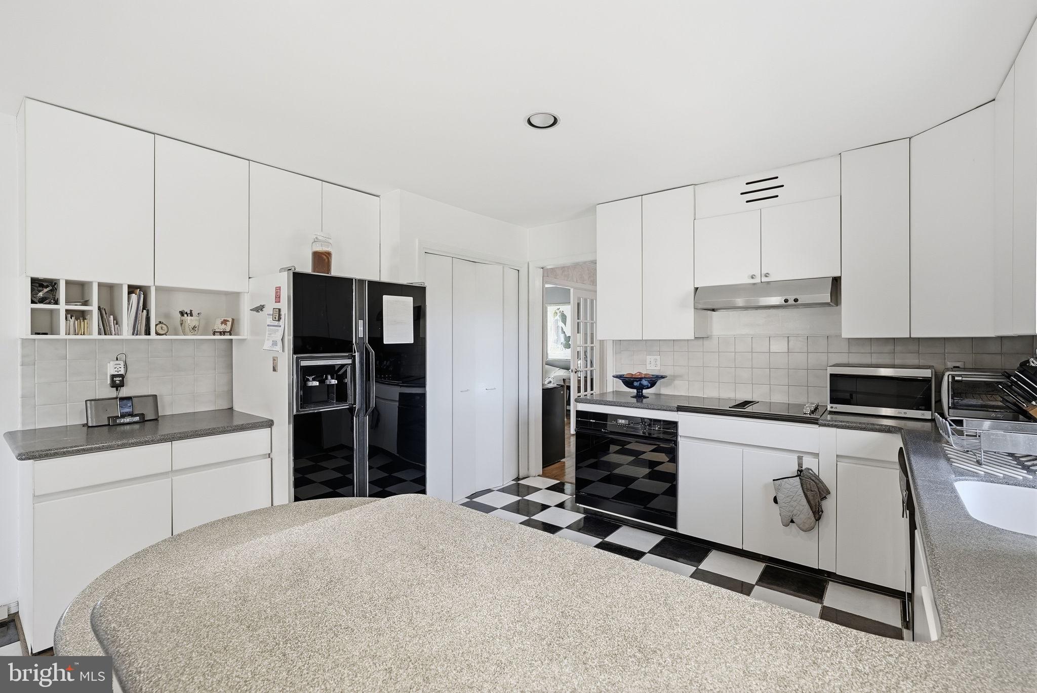 LAYHILL VILLAGE - Residential