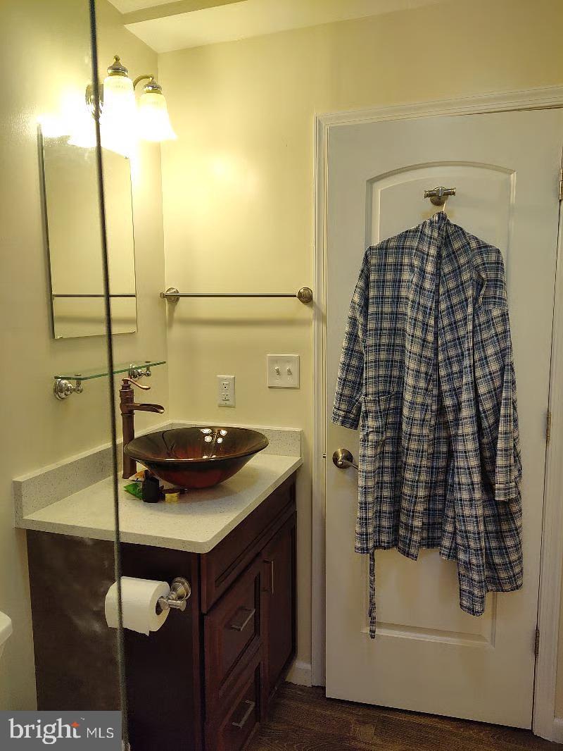 LAYHILL VILLAGE - Residential