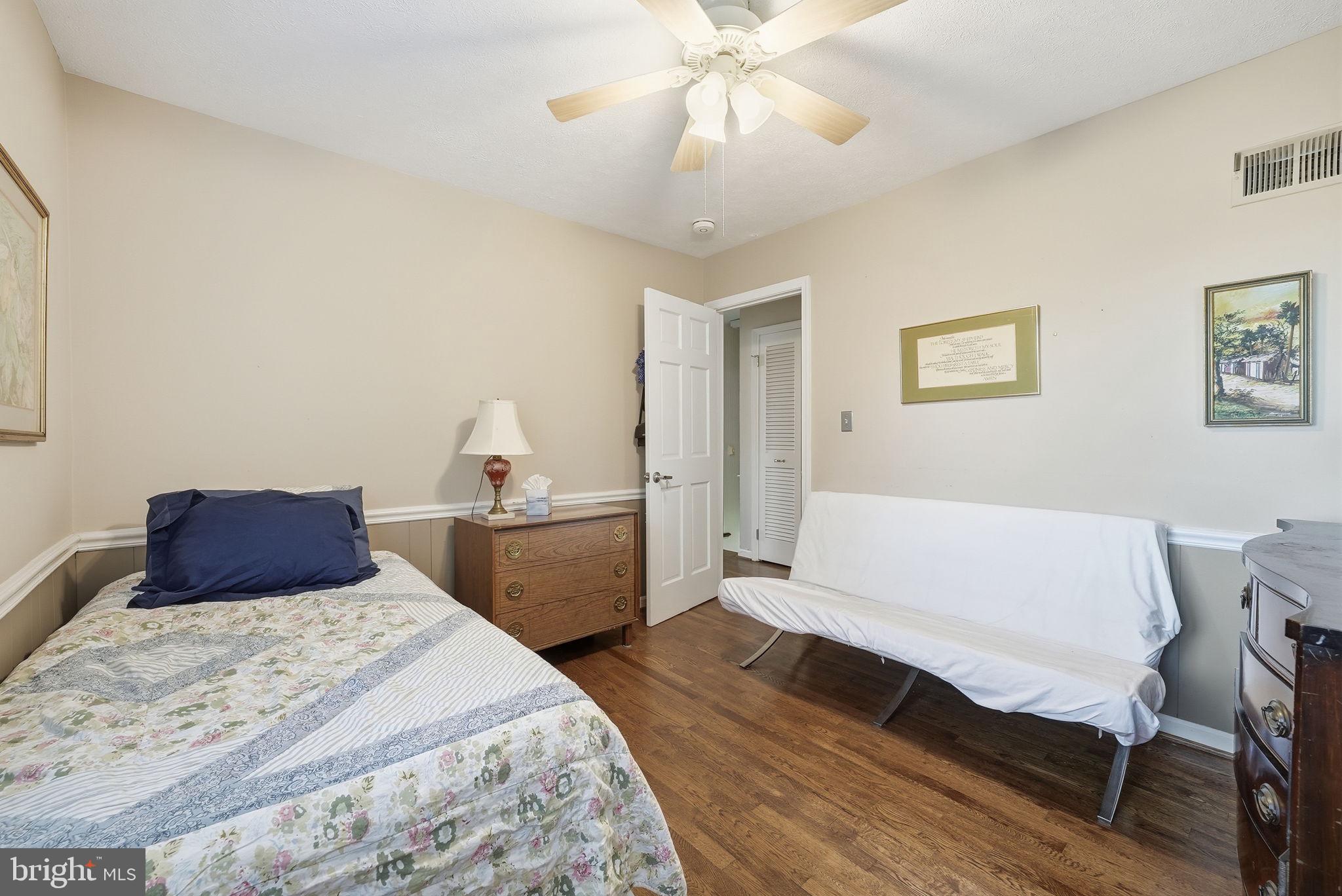 LAYHILL VILLAGE - Residential