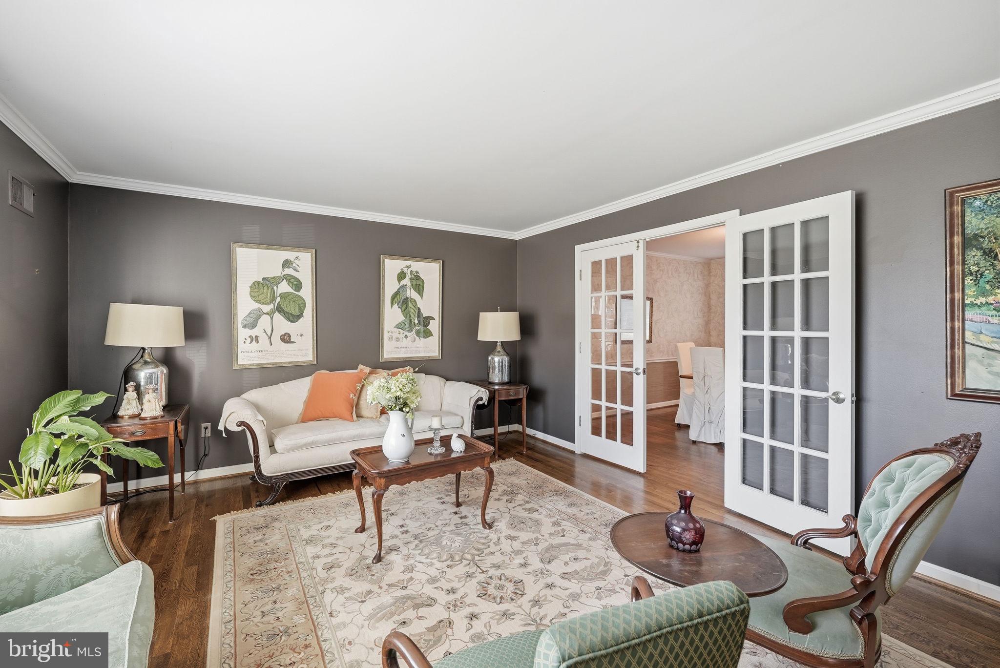 LAYHILL VILLAGE - Residential