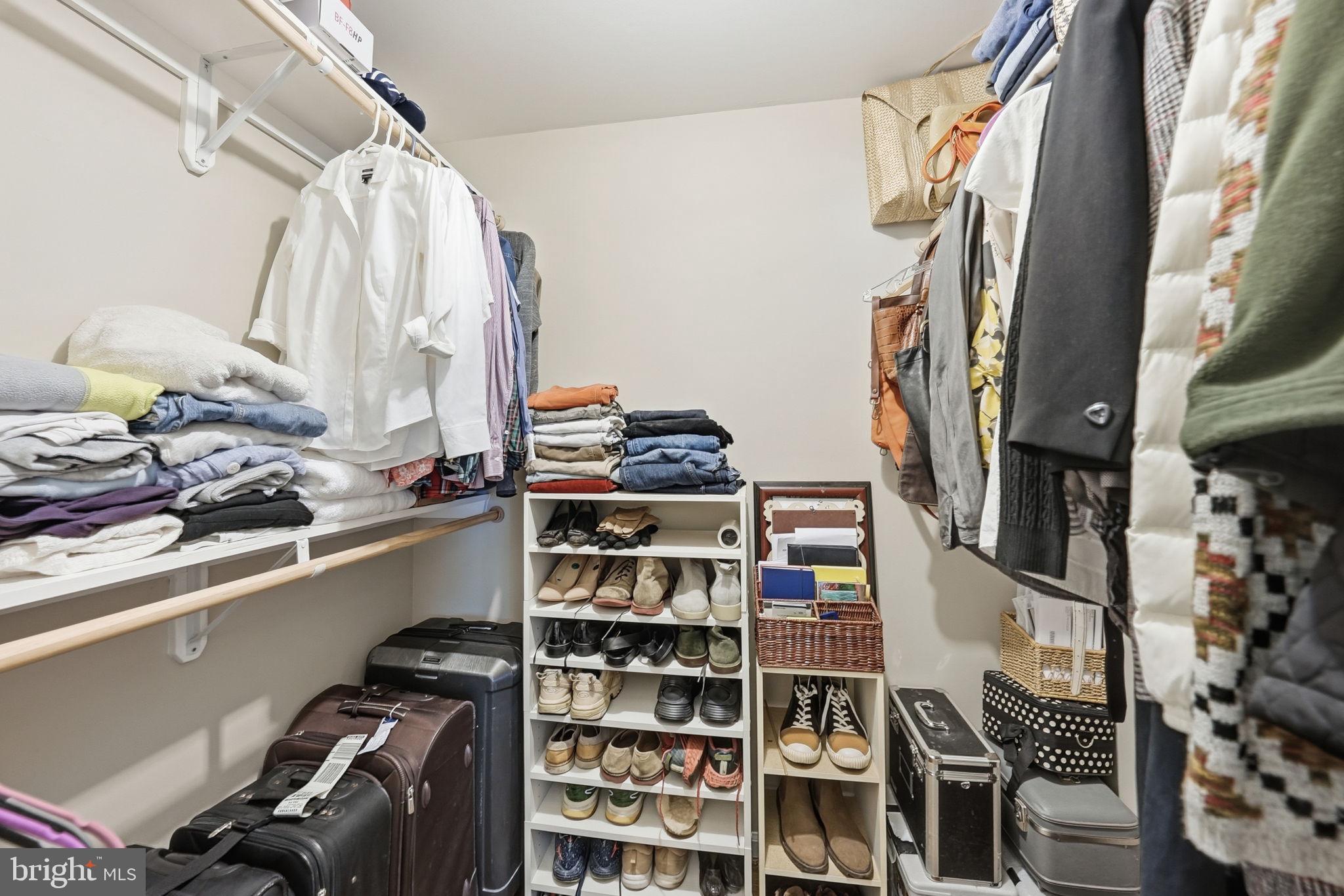 LAYHILL VILLAGE - Residential