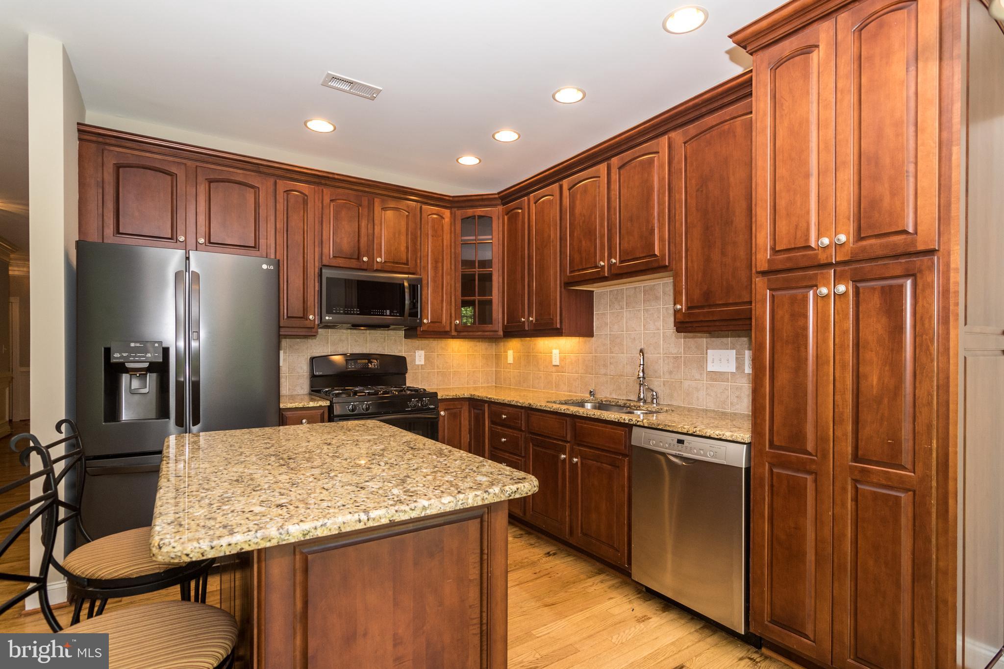 ARBOR POINT - Residential