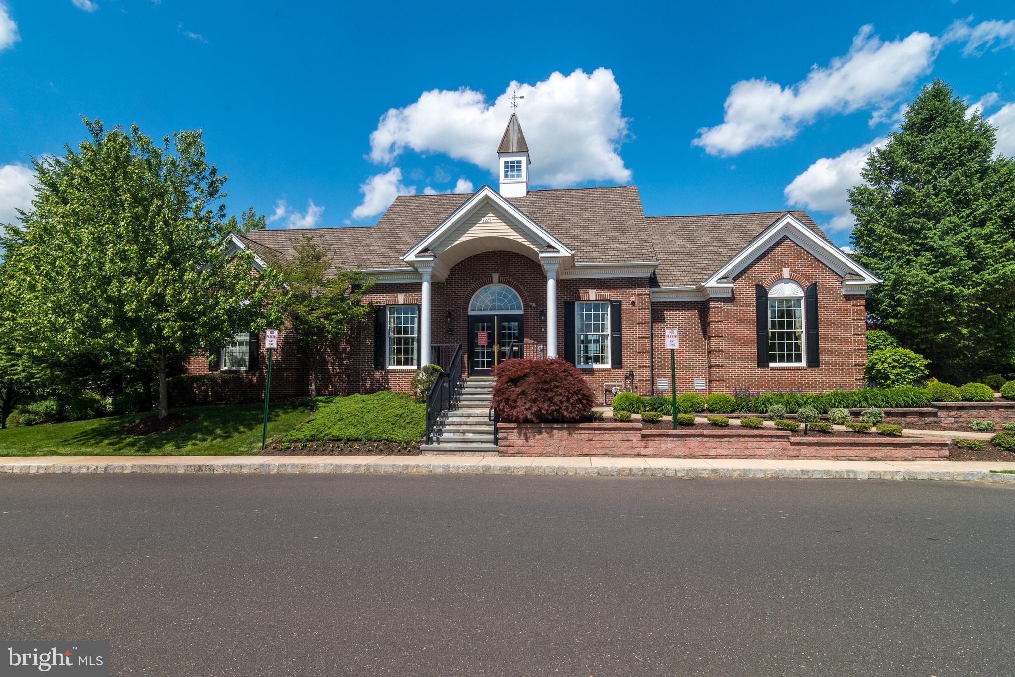 ARBOR POINT - Residential