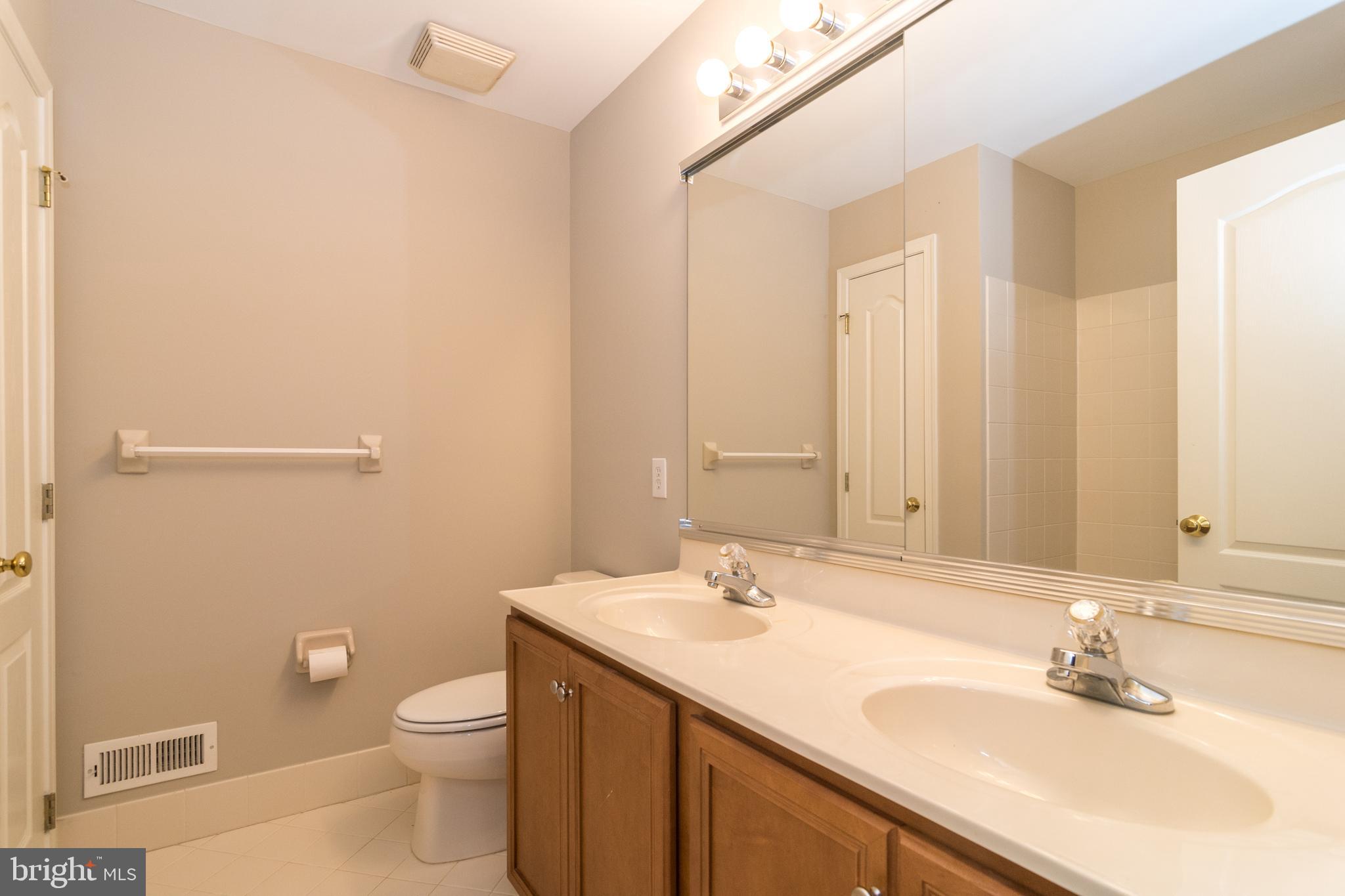 ARBOR POINT - Residential