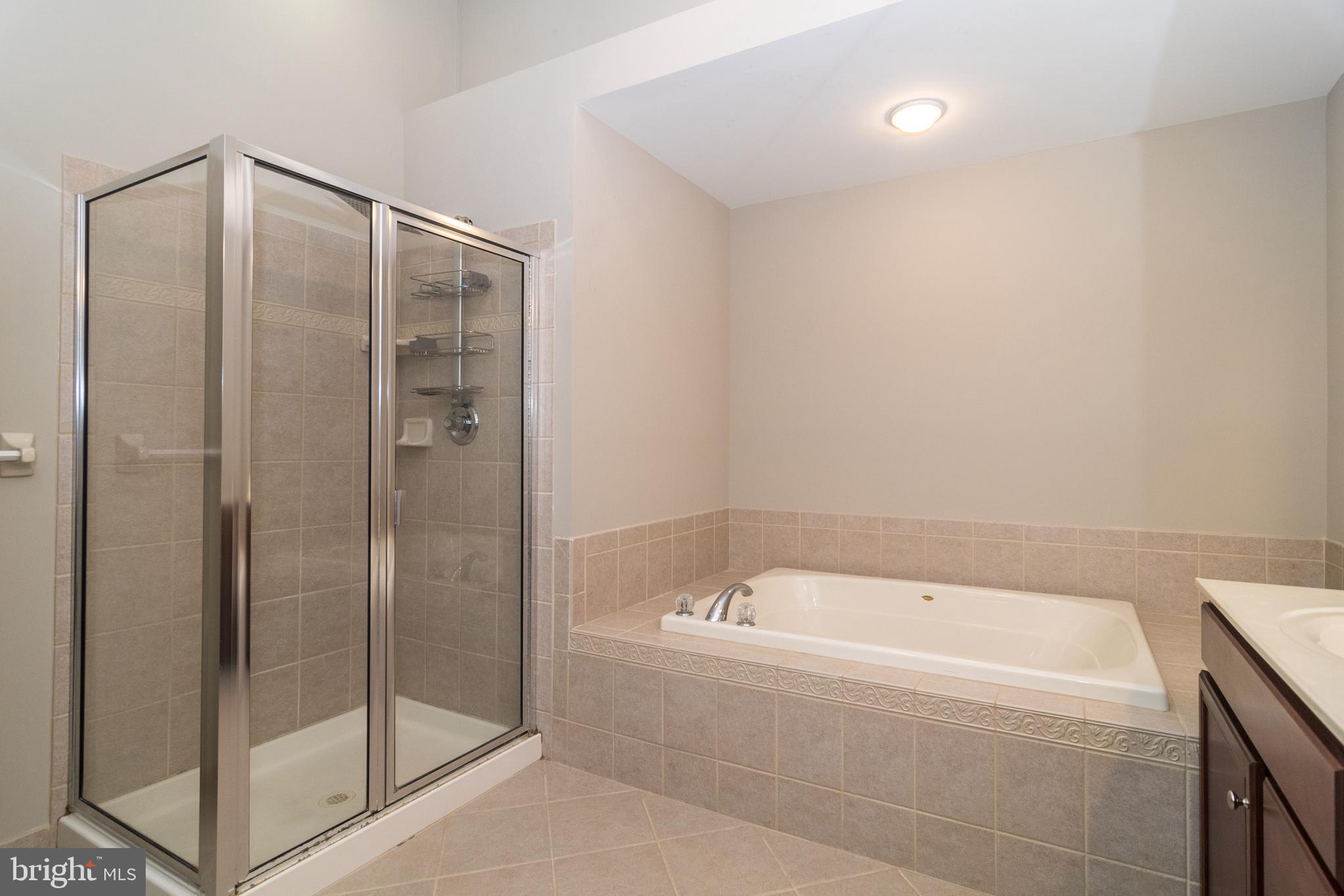 ARBOR POINT - Residential