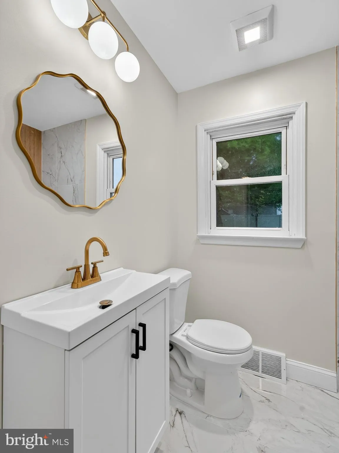 Stratford, New Jersey 08084, United States, 3 Bedrooms Bedrooms, ,1 BathroomBathrooms,Residential,Active,173054