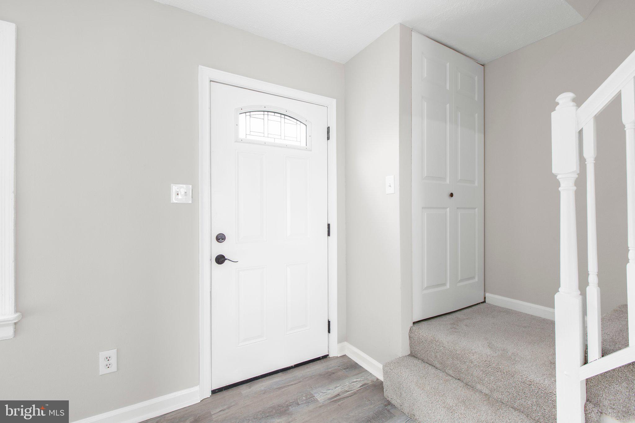 231 IVANHOE COURT