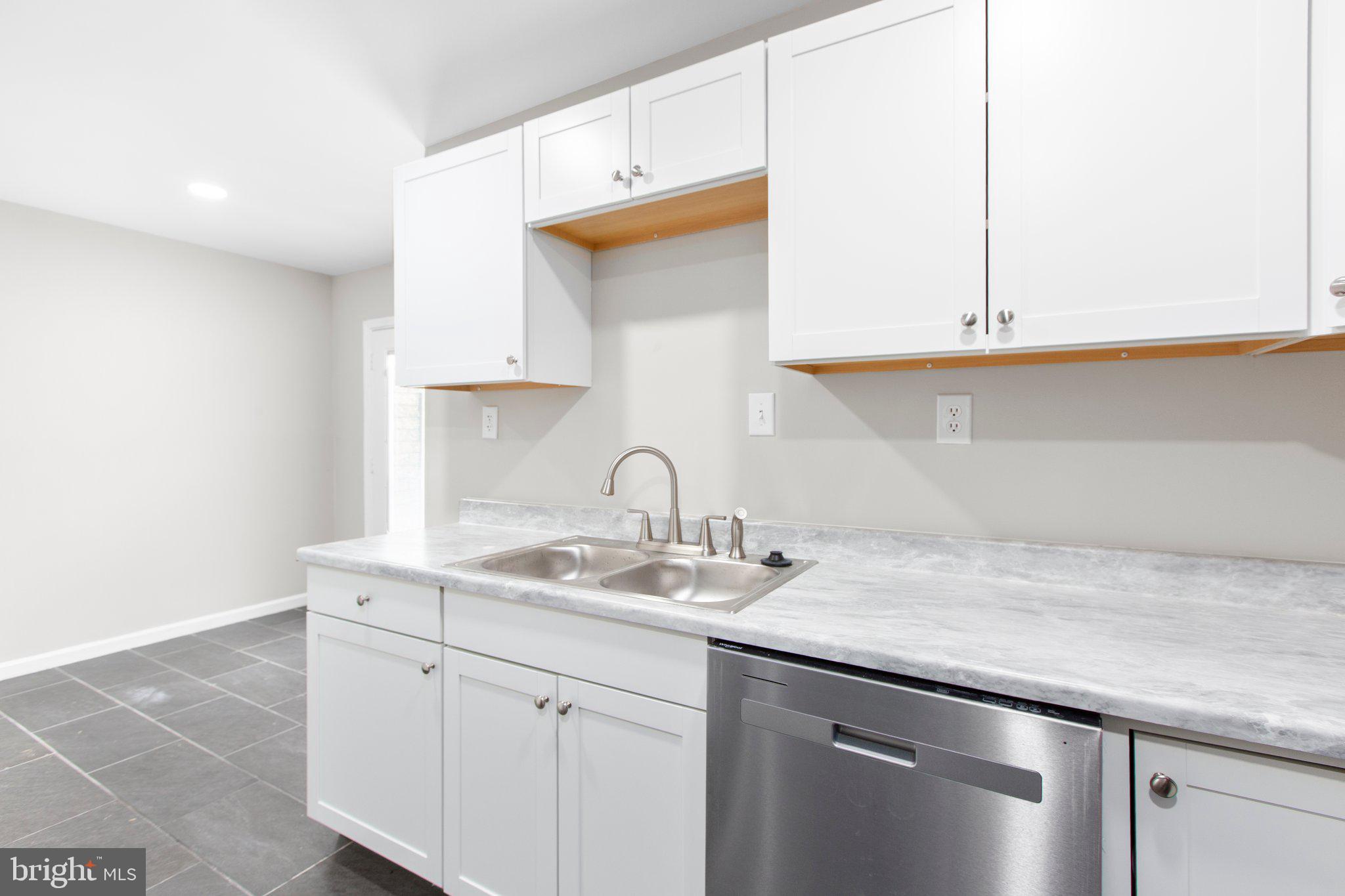 CENTRAL PARK TOWNHOMES - Residential
