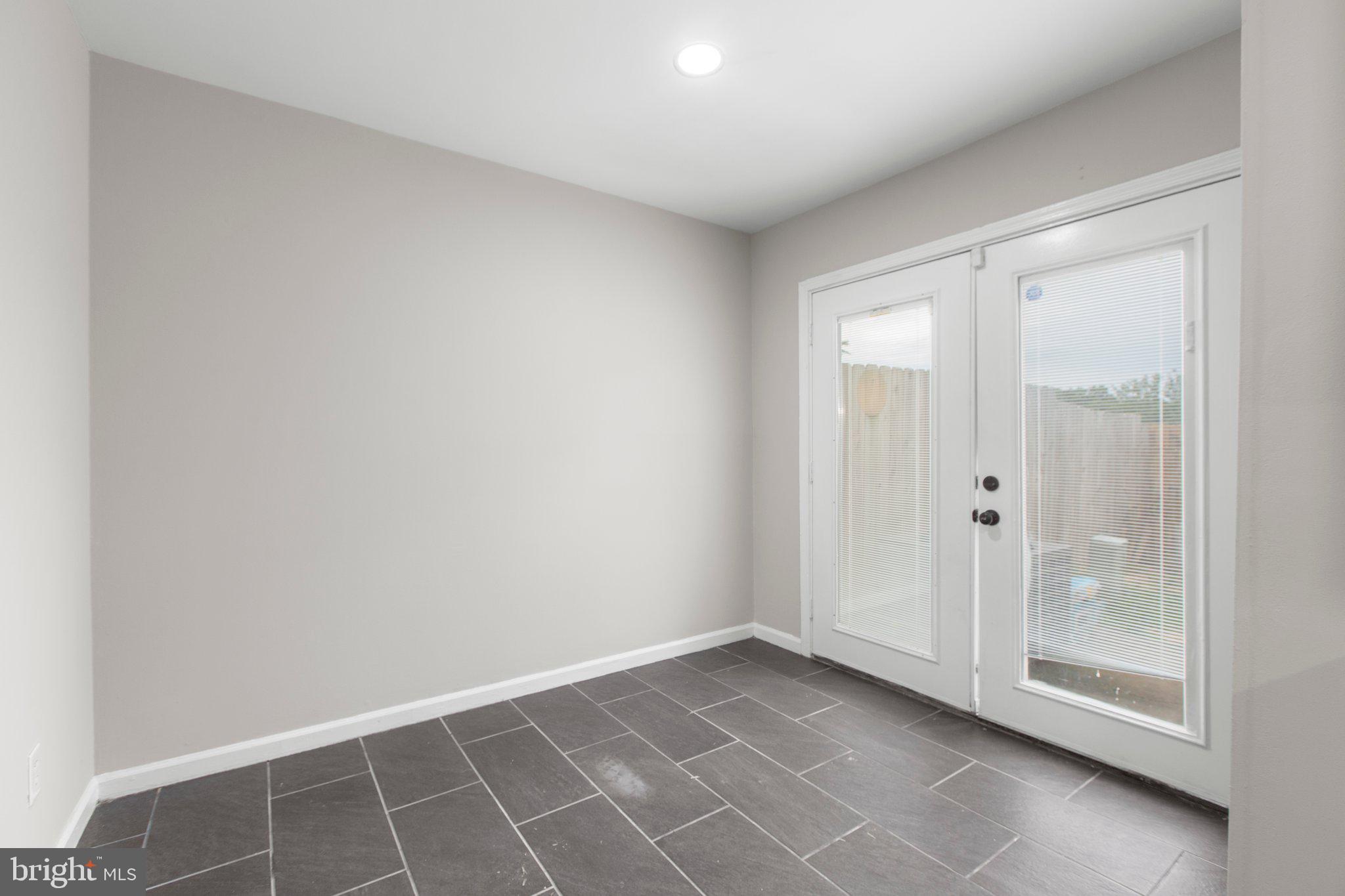 CENTRAL PARK TOWNHOMES - Residential