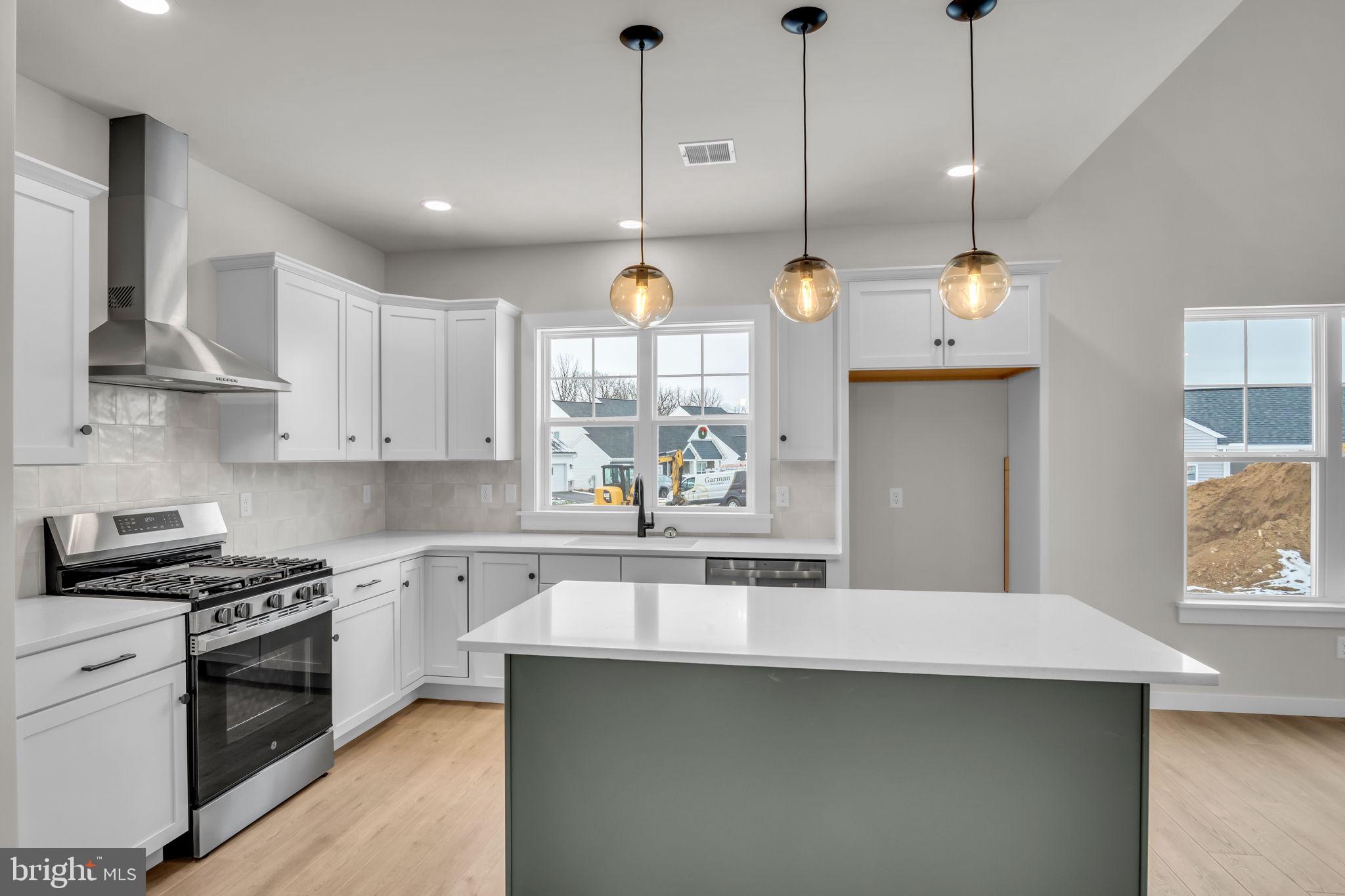 WYNFIELD AT ANNVILLE - Residential