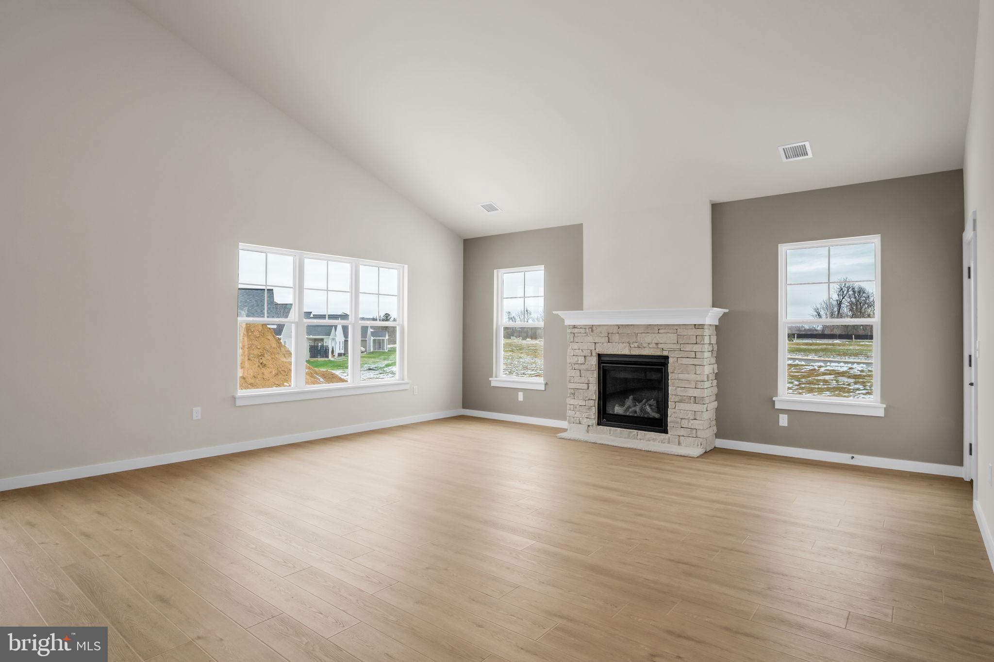 WYNFIELD AT ANNVILLE - Residential