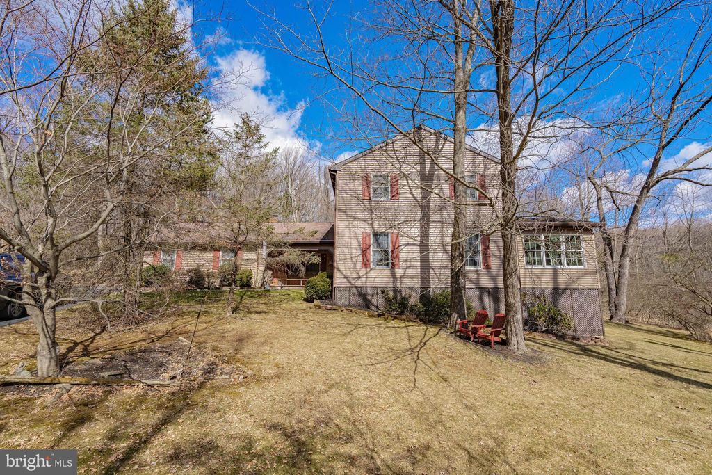 Photo of 540 Laurel Ridge Road, REINHOLDS, PA 17569 (MLS # PALA2063910)