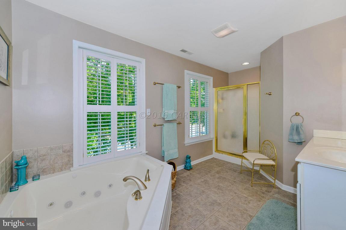 OCEAN PINES - COLONIAL VILLAGE - Residential