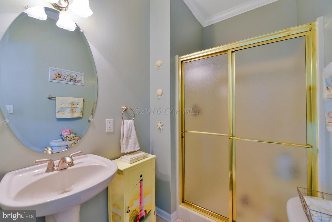 OCEAN PINES - COLONIAL VILLAGE - Residential