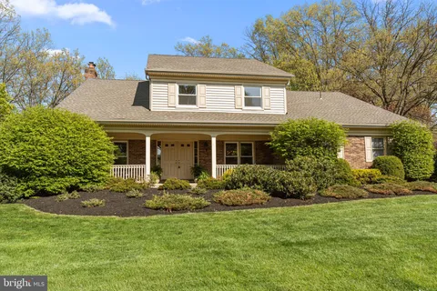 390 Sherwood Drive, Yardley, PA 19067 - #: PABU2092938