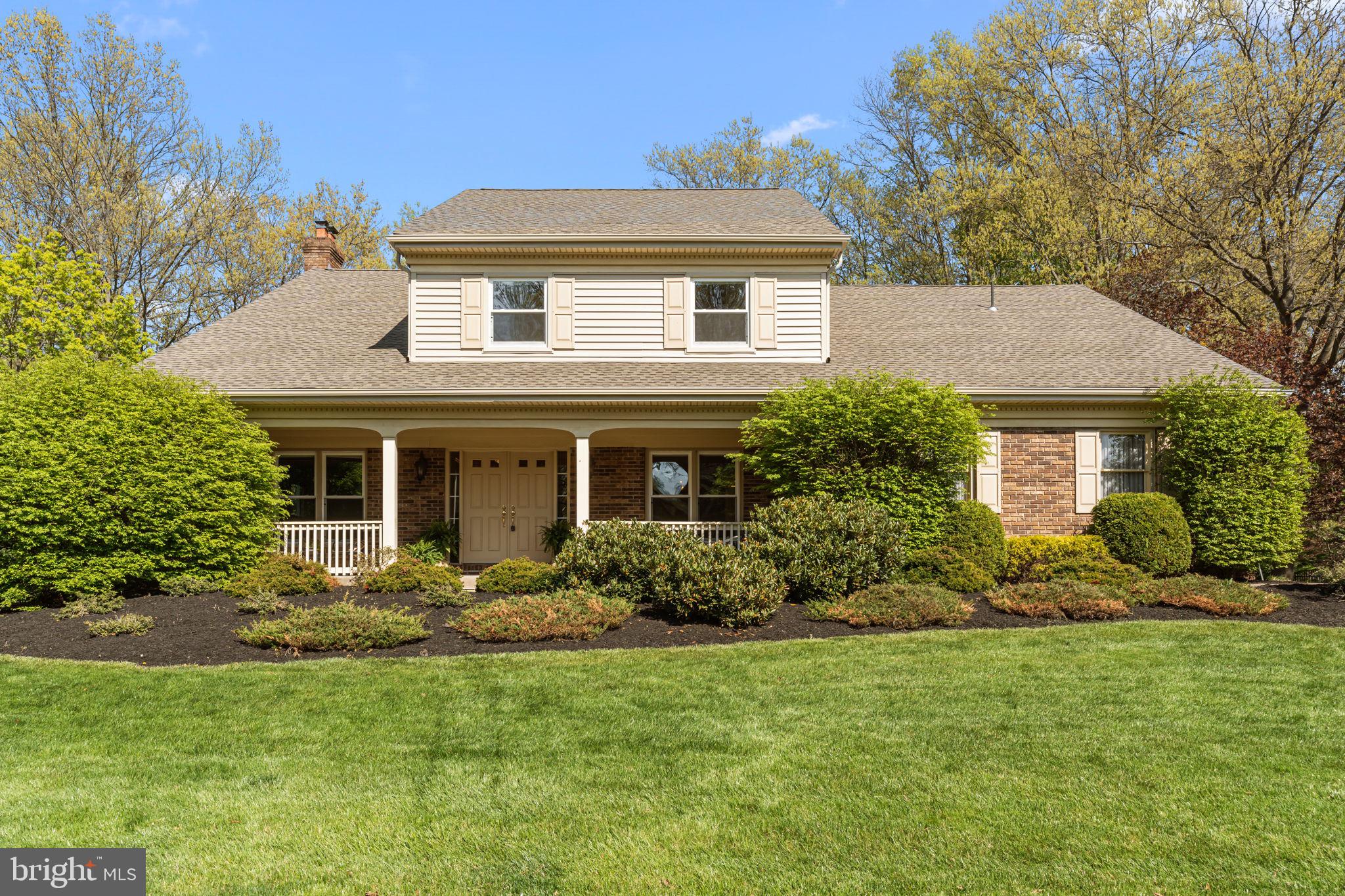 390 SHERWOOD DRIVE