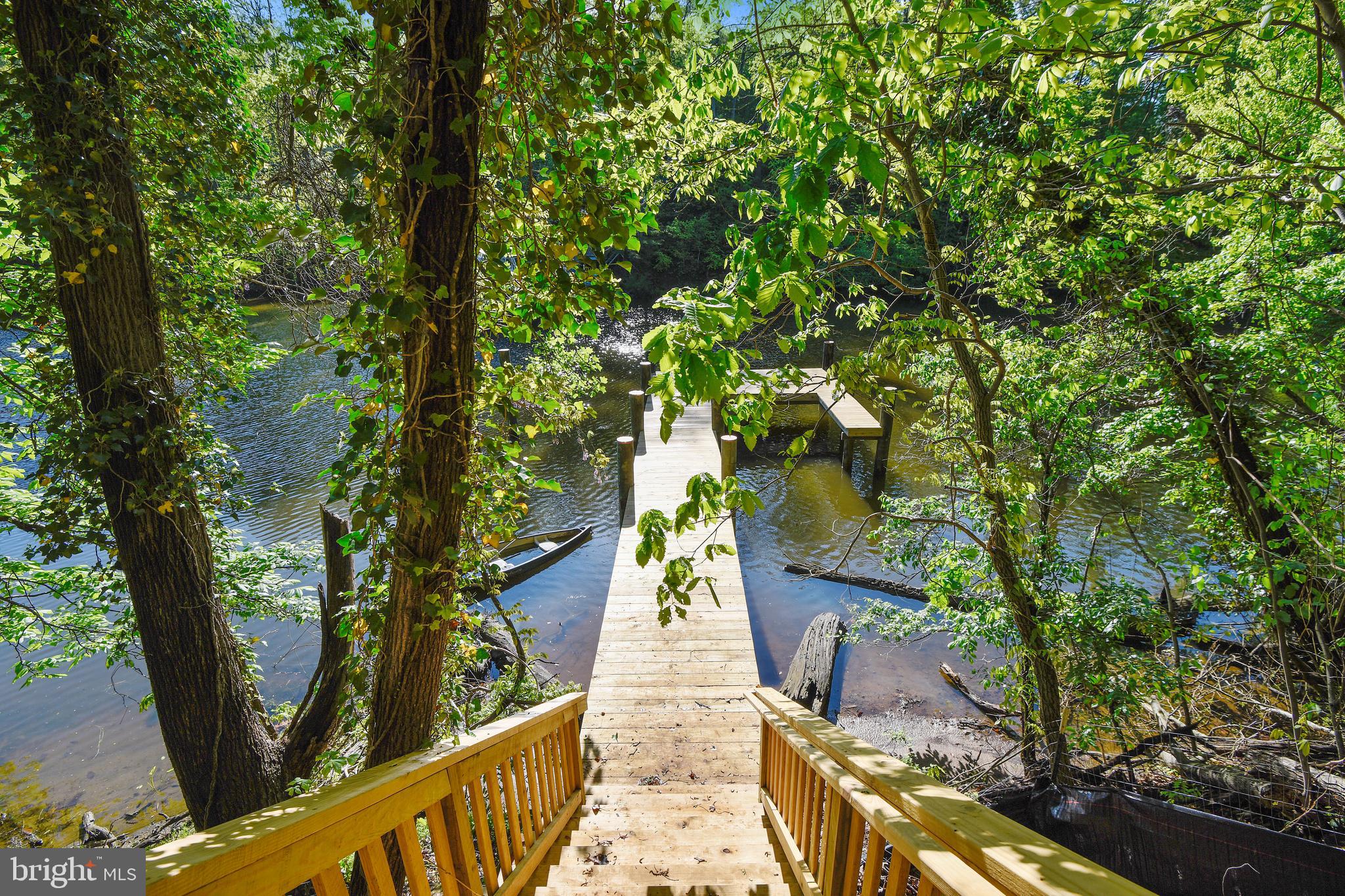 TUCKER - Residential