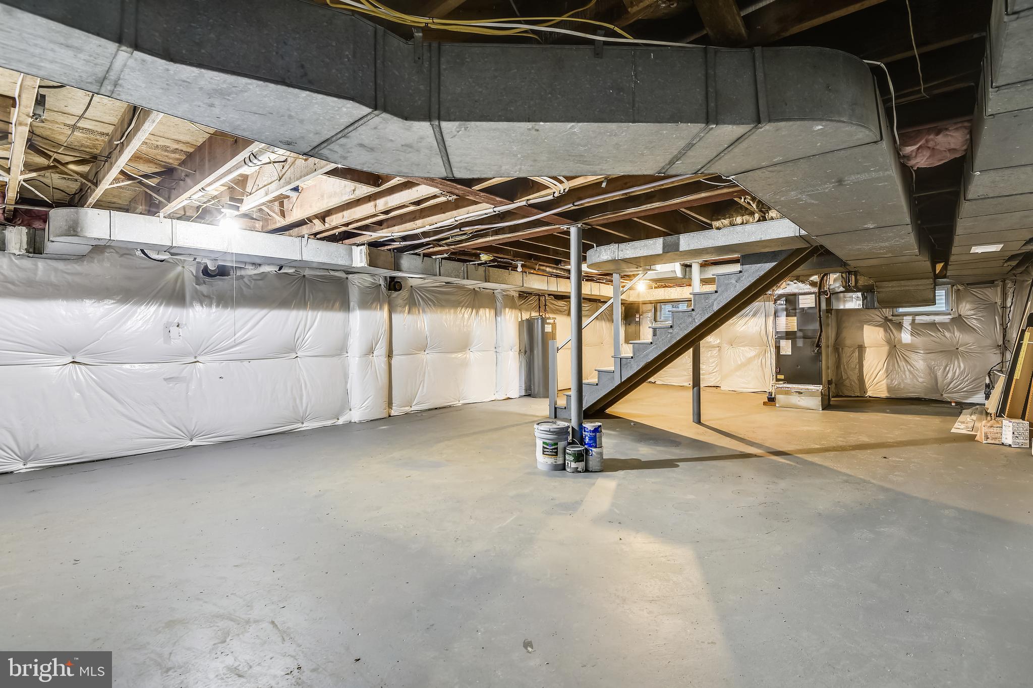 TUCKER - Residential