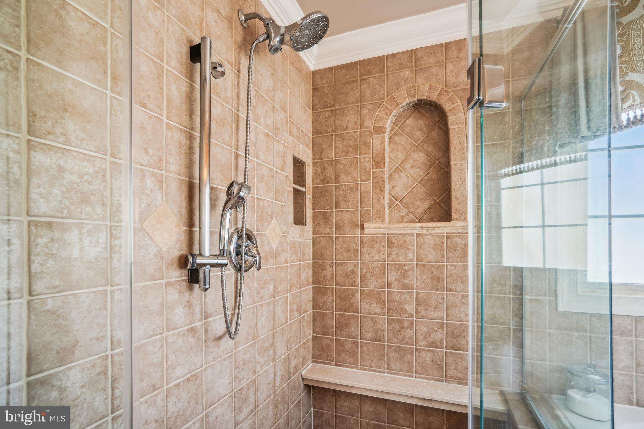 WILLOWS OF POTOMAC - Residential