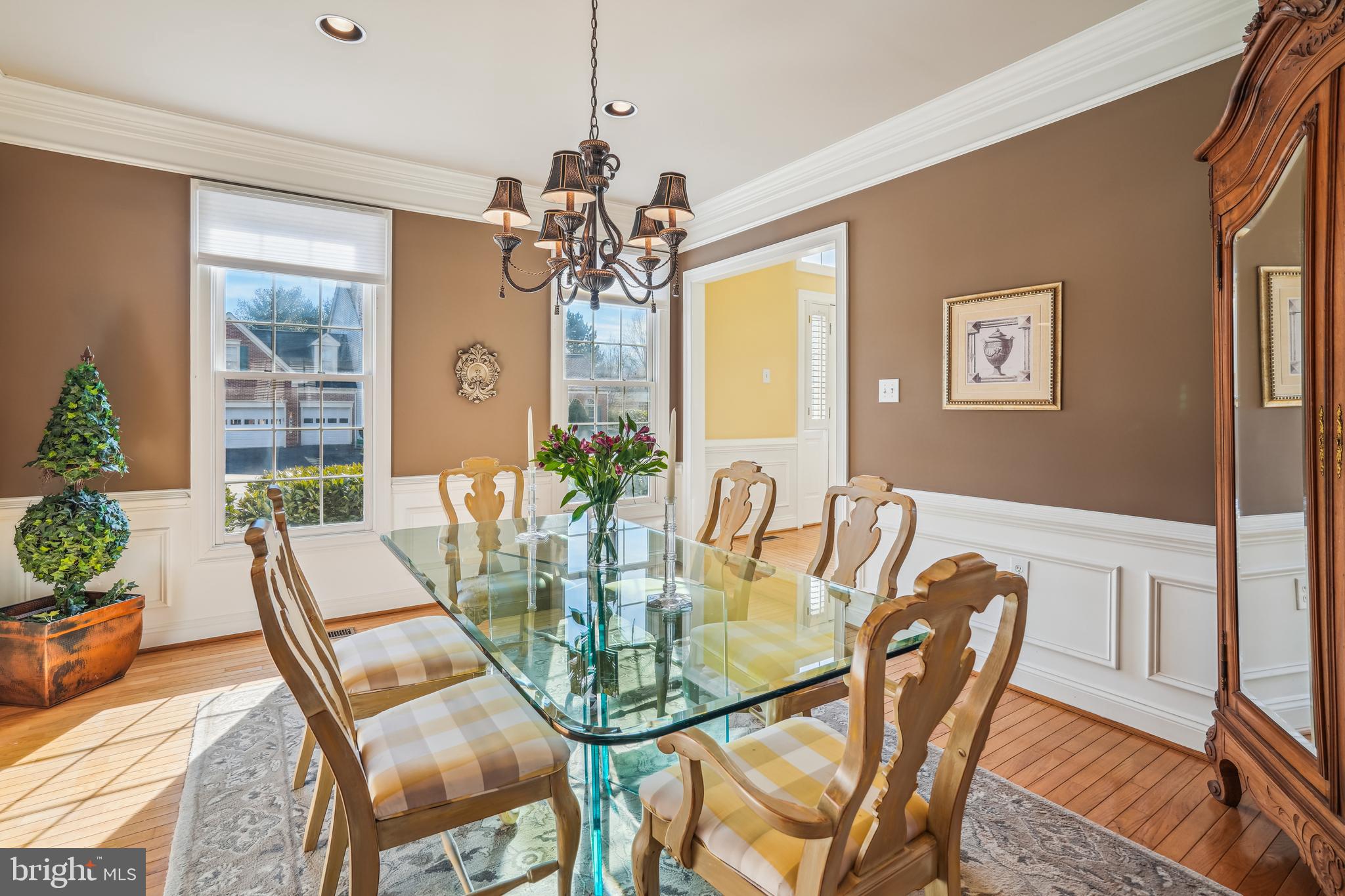 WILLOWS OF POTOMAC - Residential