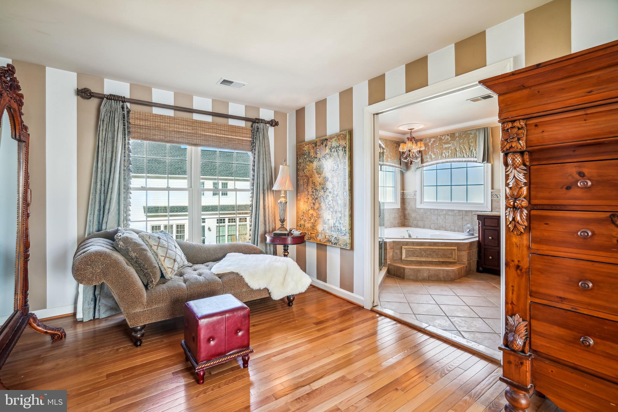 WILLOWS OF POTOMAC - Residential