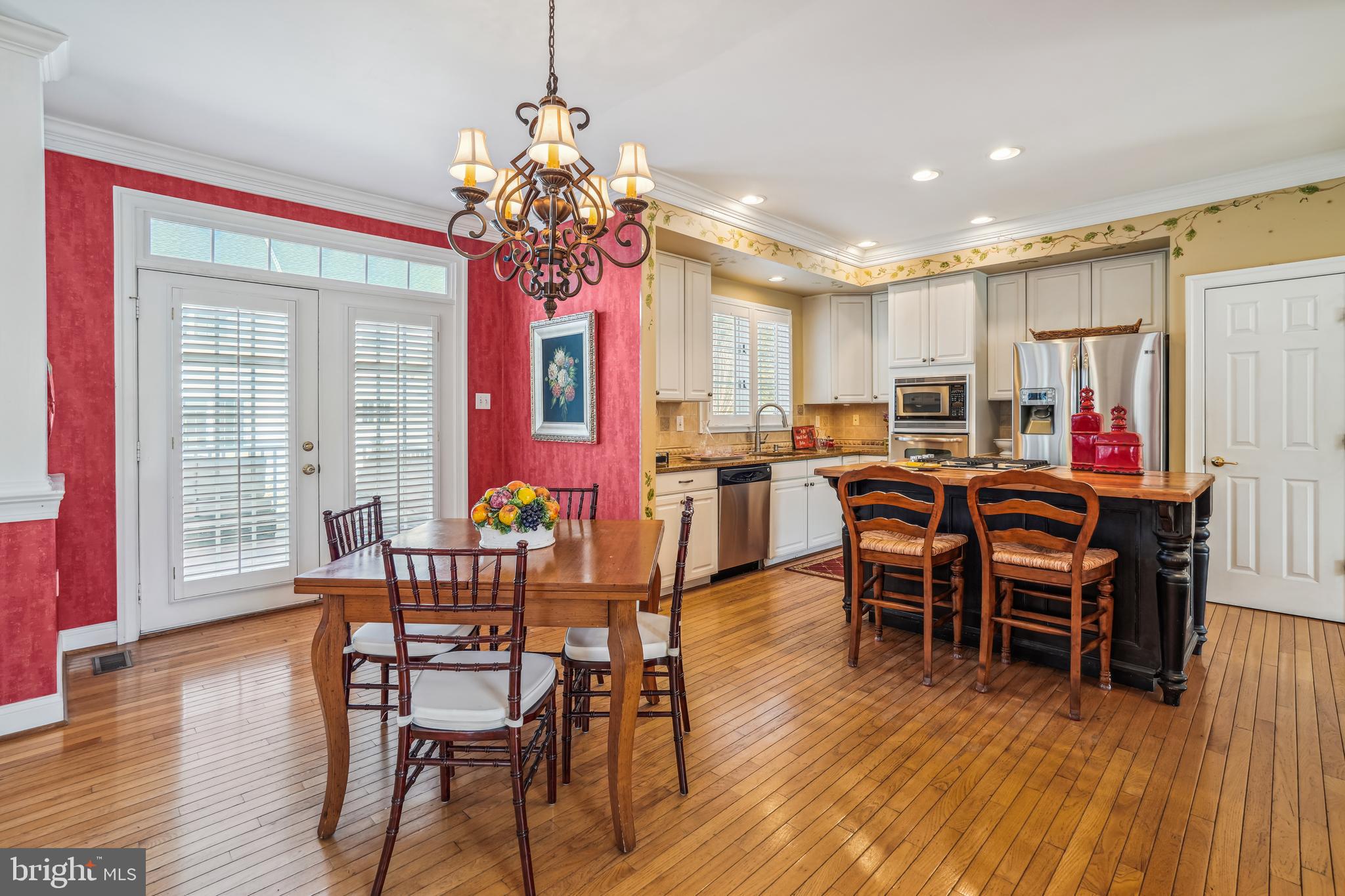 WILLOWS OF POTOMAC - Residential