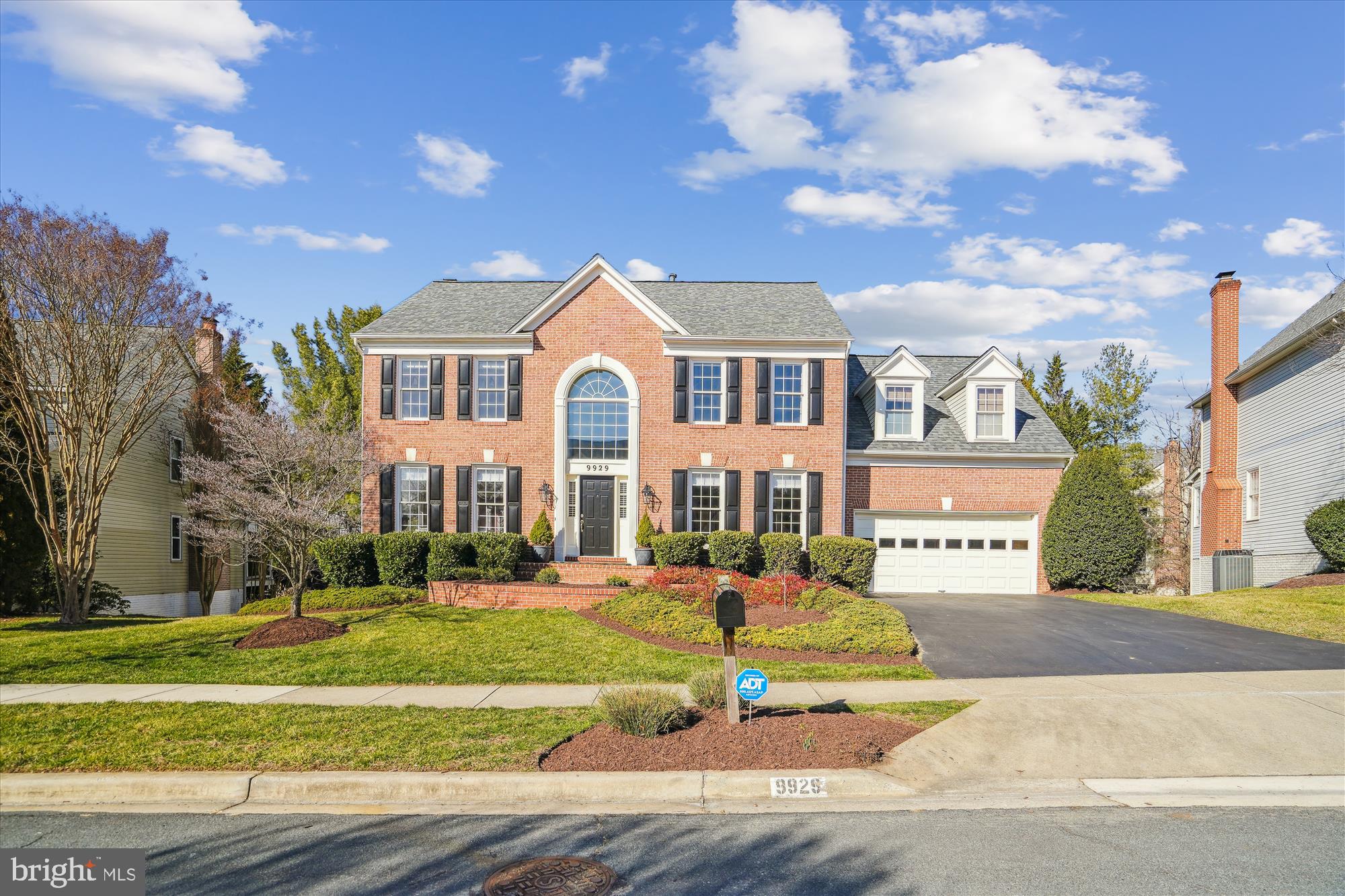 WILLOWS OF POTOMAC - Residential