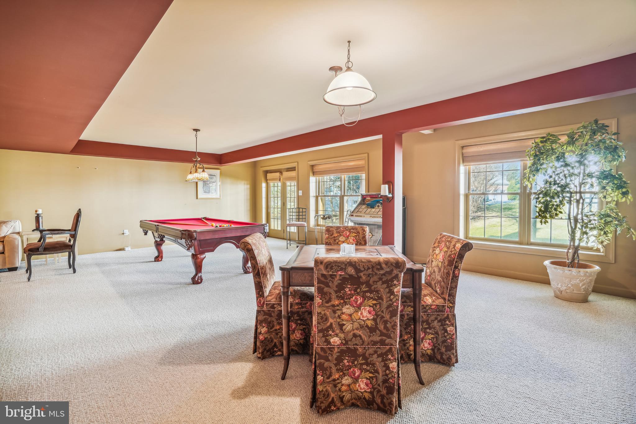 WILLOWS OF POTOMAC - Residential