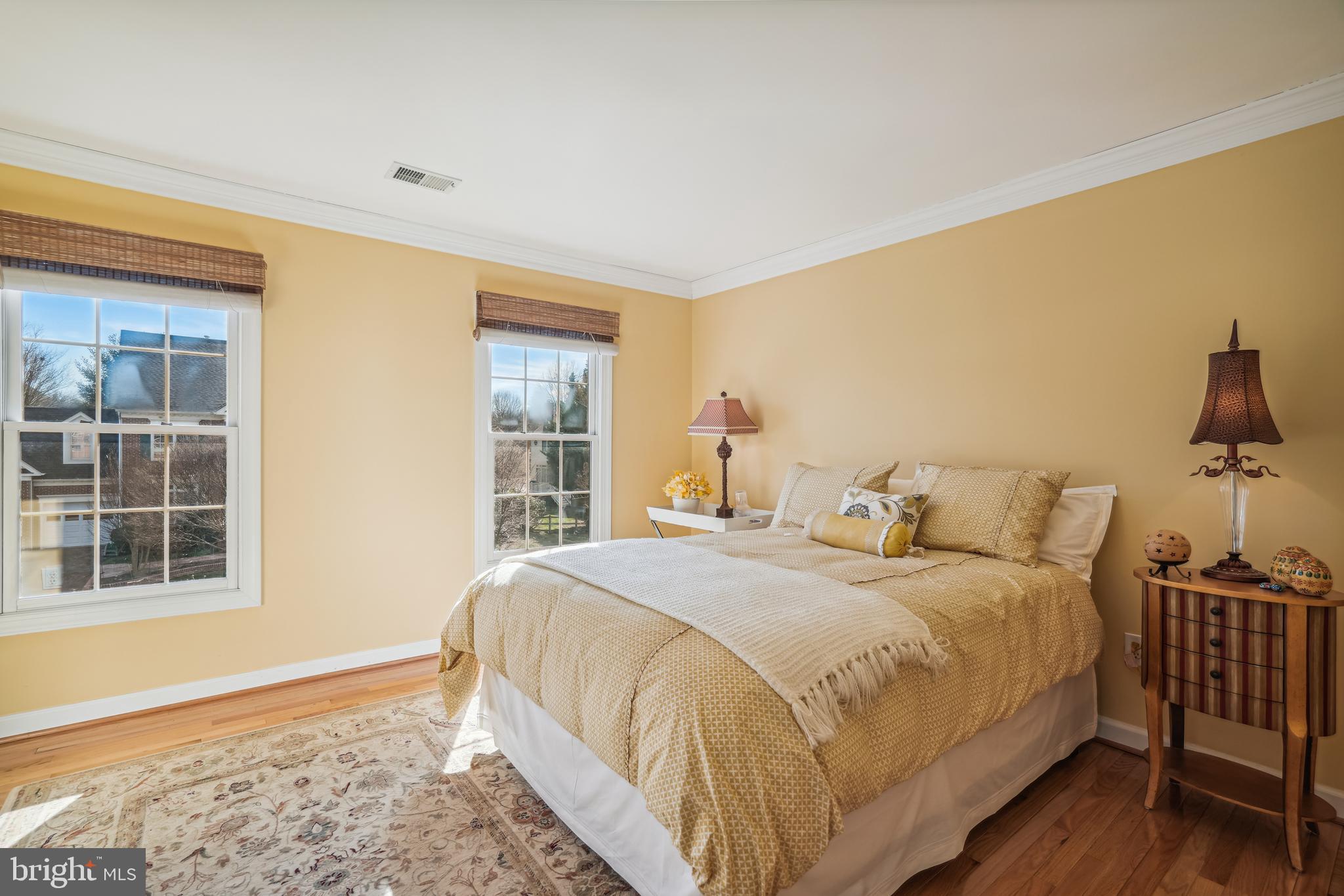 WILLOWS OF POTOMAC - Residential