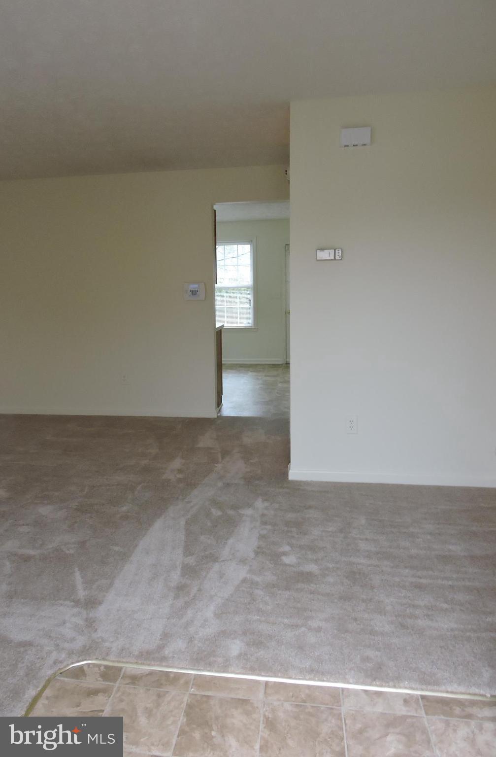 COVENTRY CREEK - Residential Lease