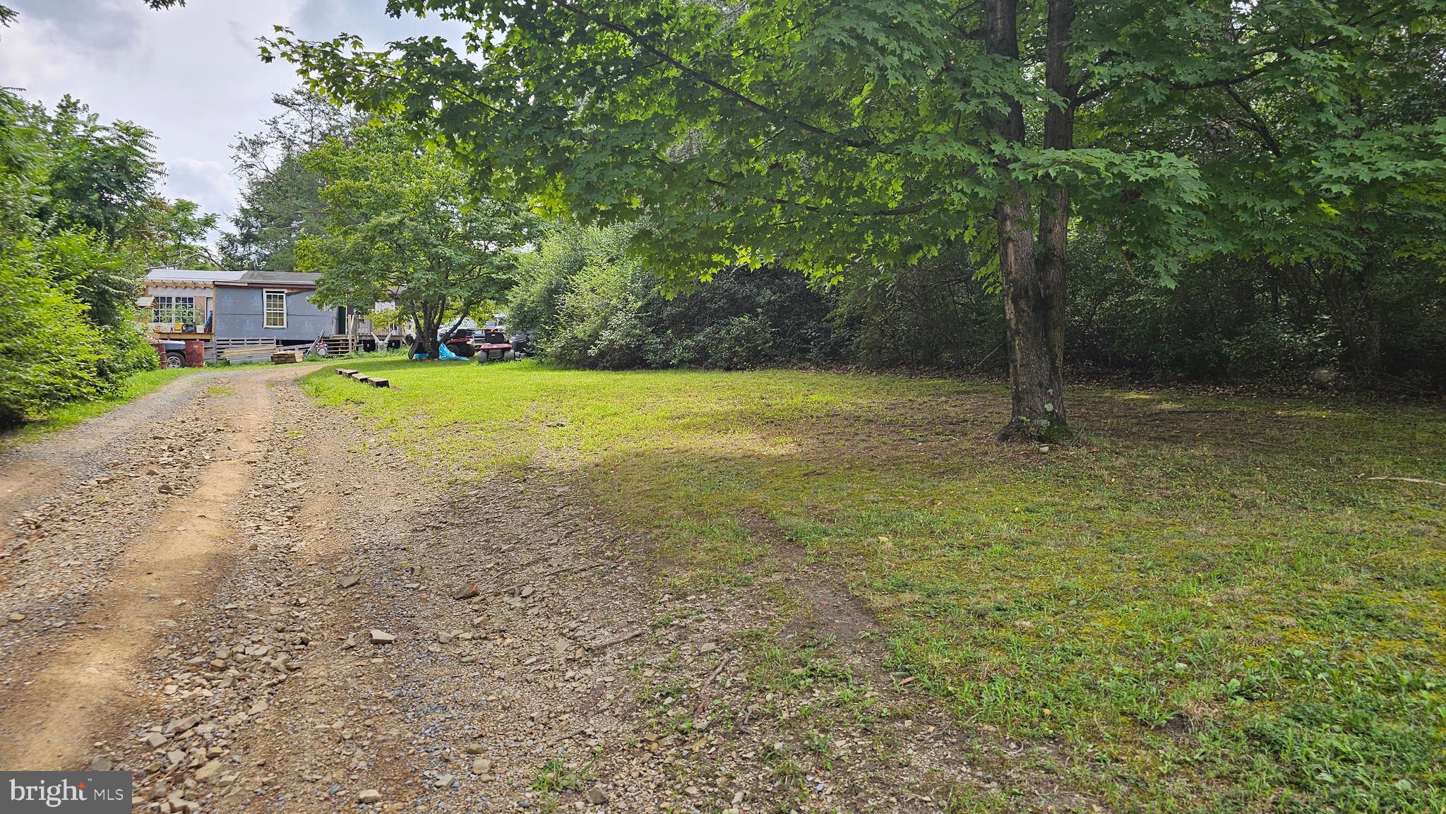 11 WISTERIA RIDGE ROAD