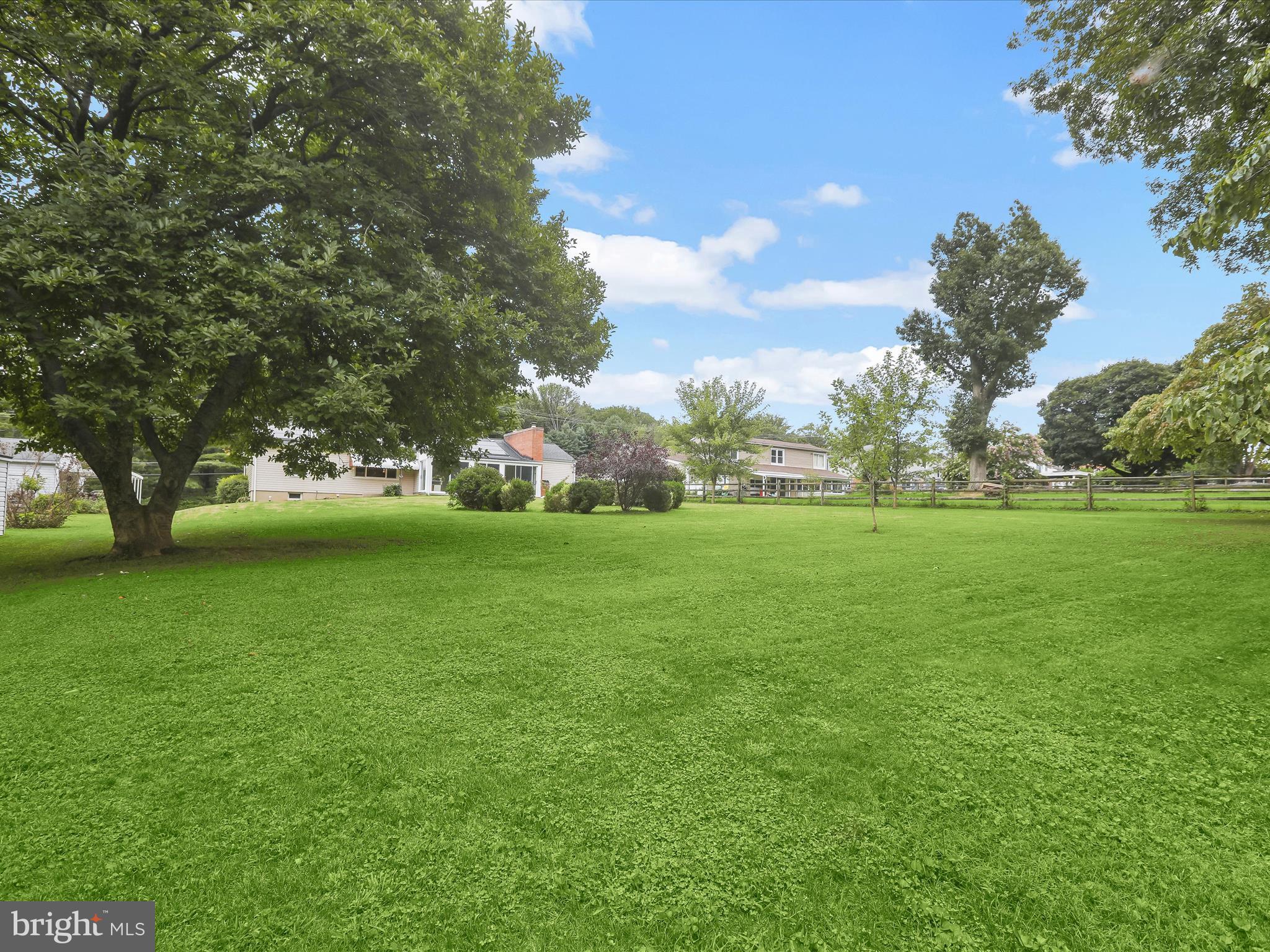 BROOKNOLL - Residential