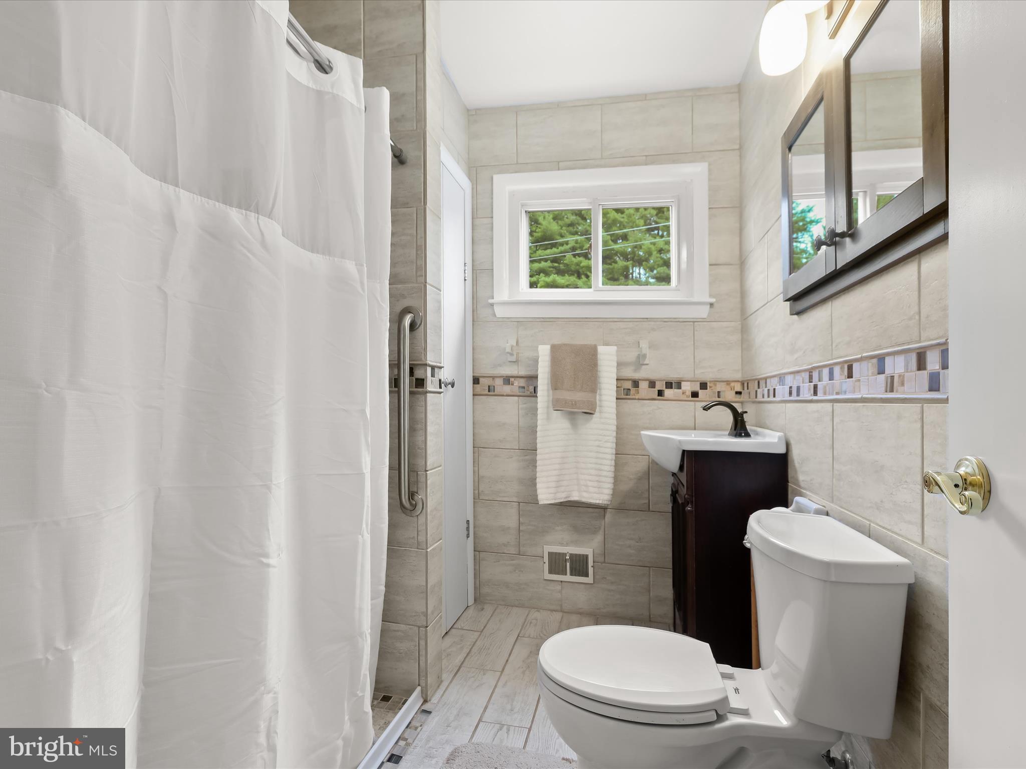 BROOKNOLL - Residential