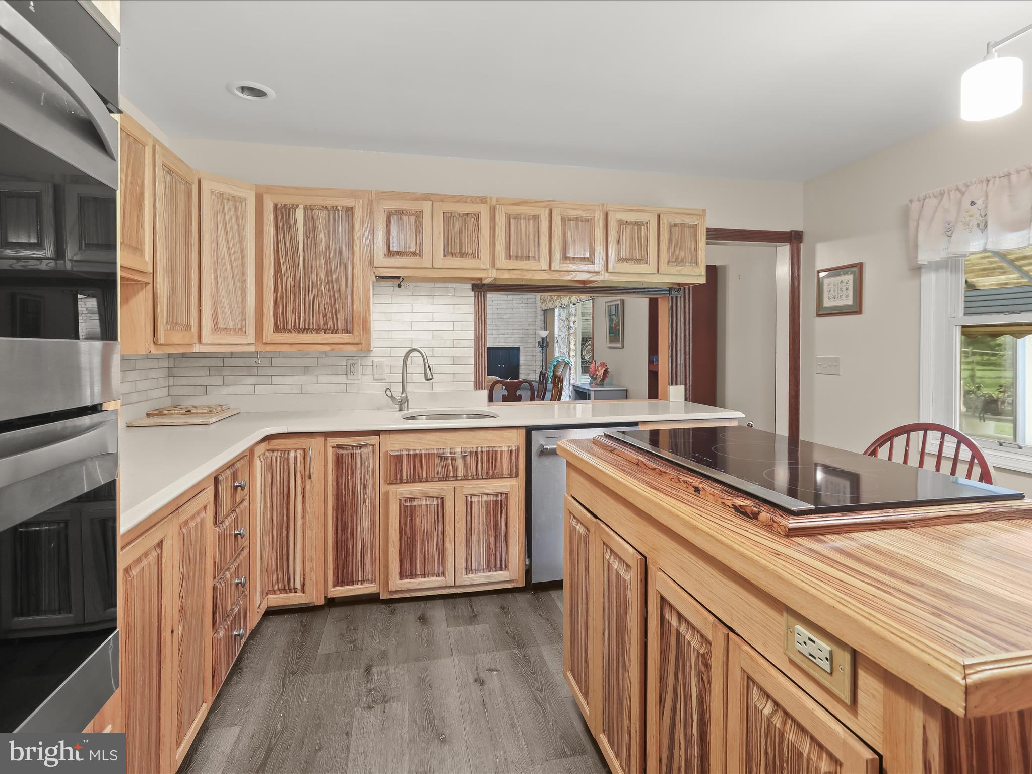 BROOKNOLL - Residential