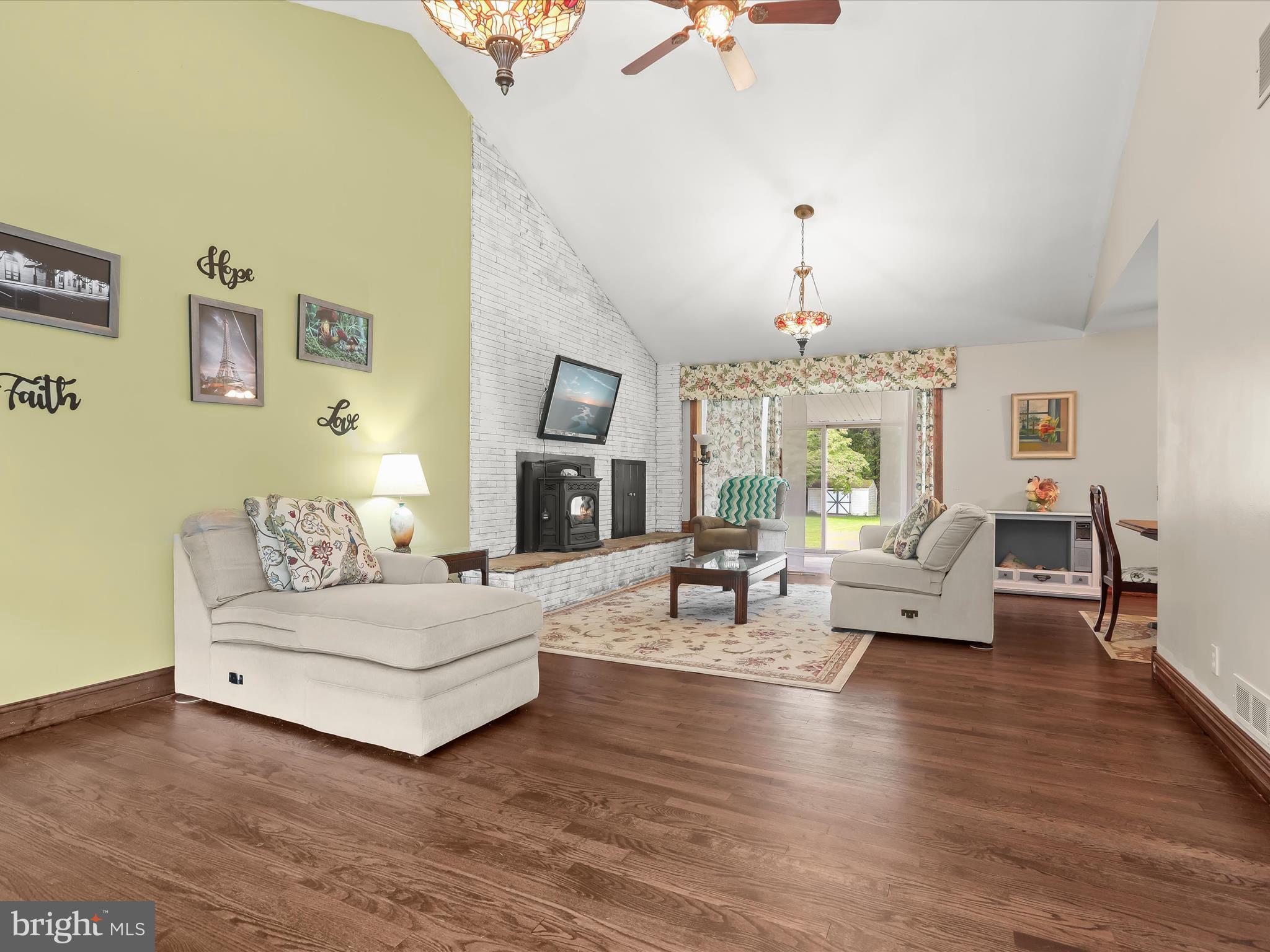 BROOKNOLL - Residential