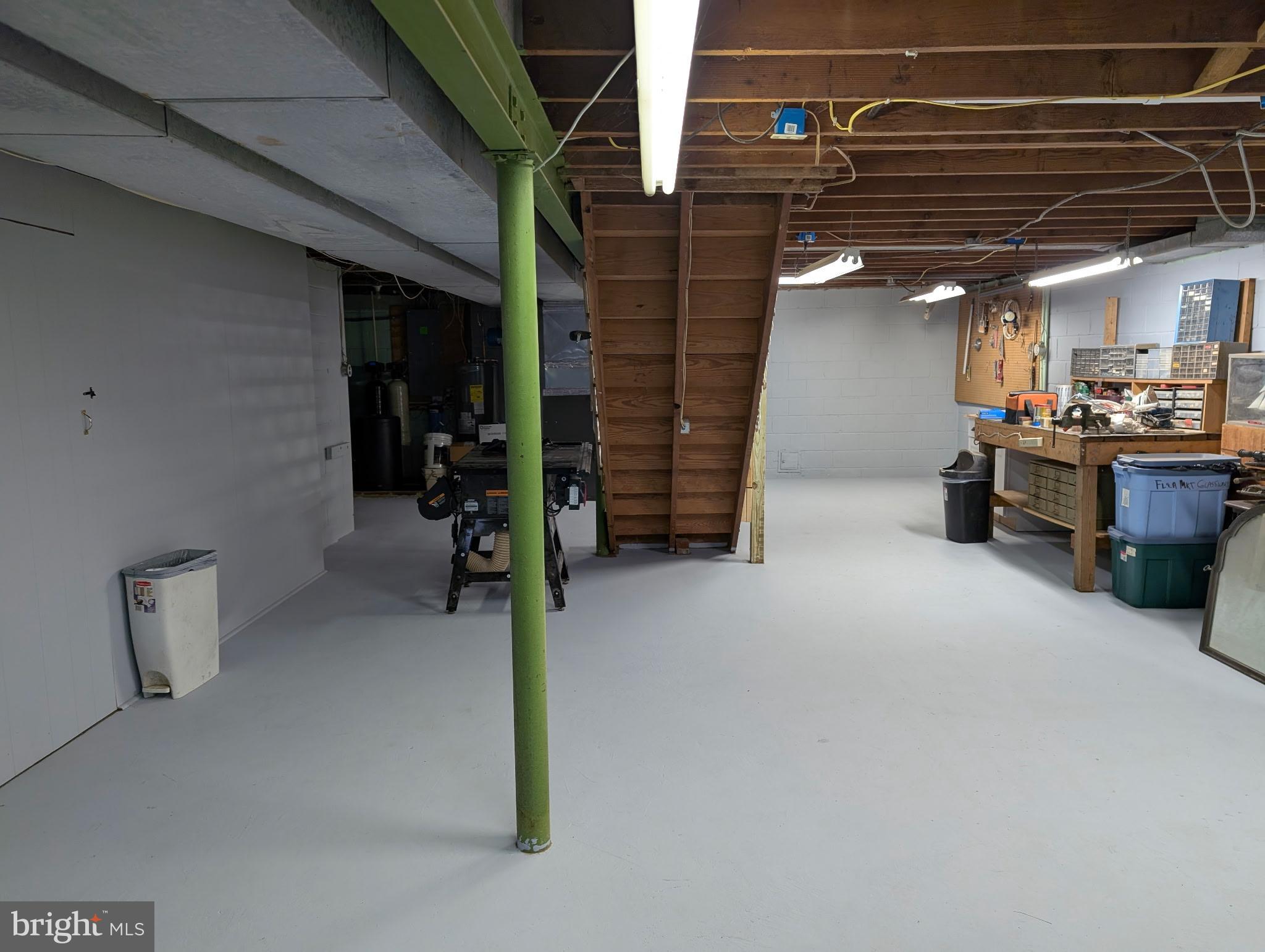 BROOKNOLL - Residential