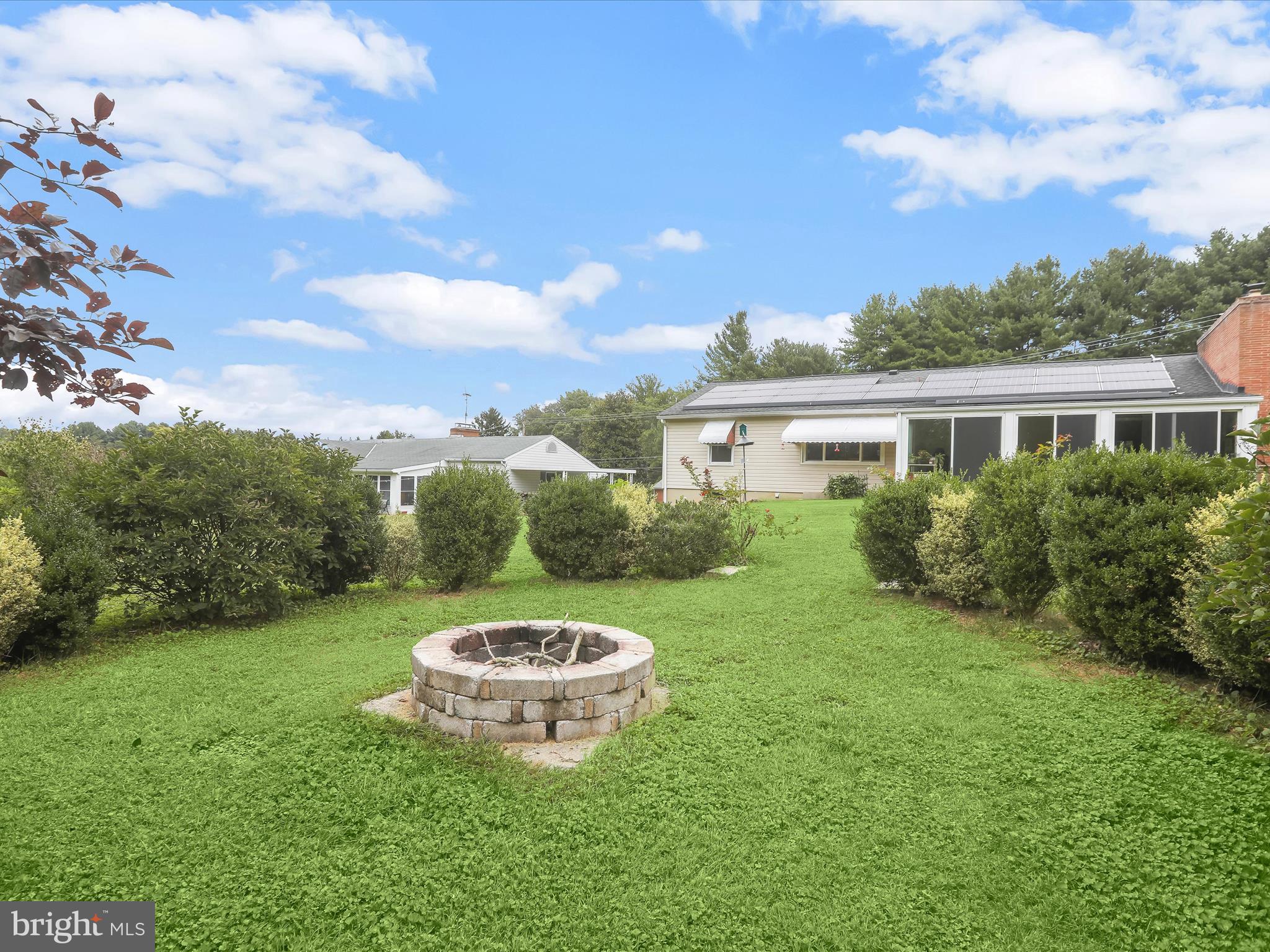 BROOKNOLL - Residential