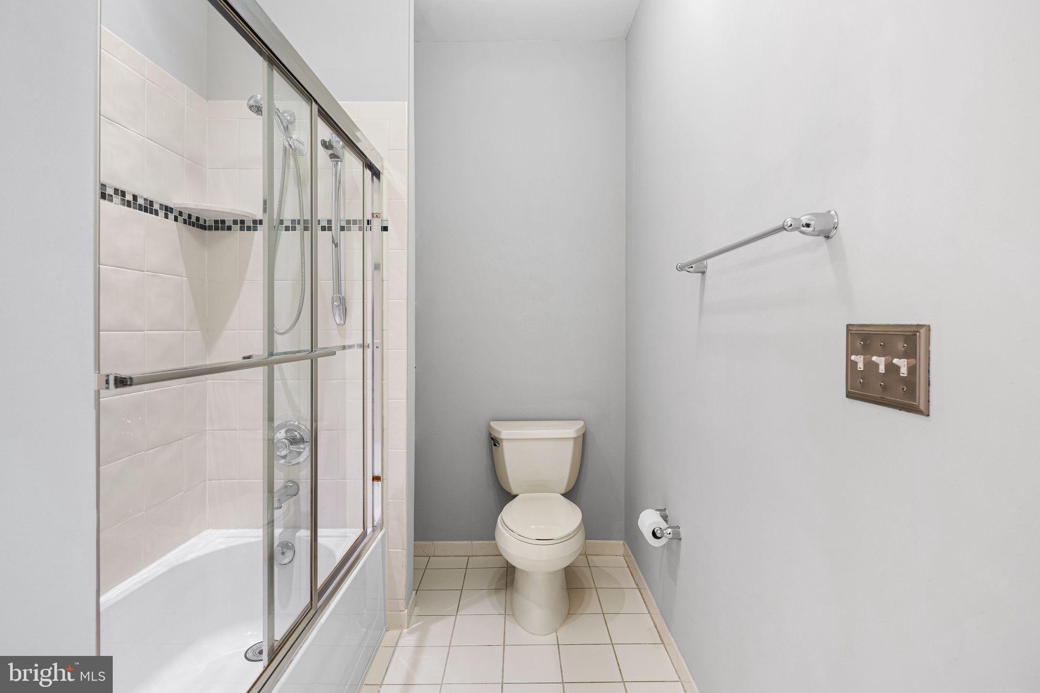 THE GRANDE AT RIVERVIEW - Residential