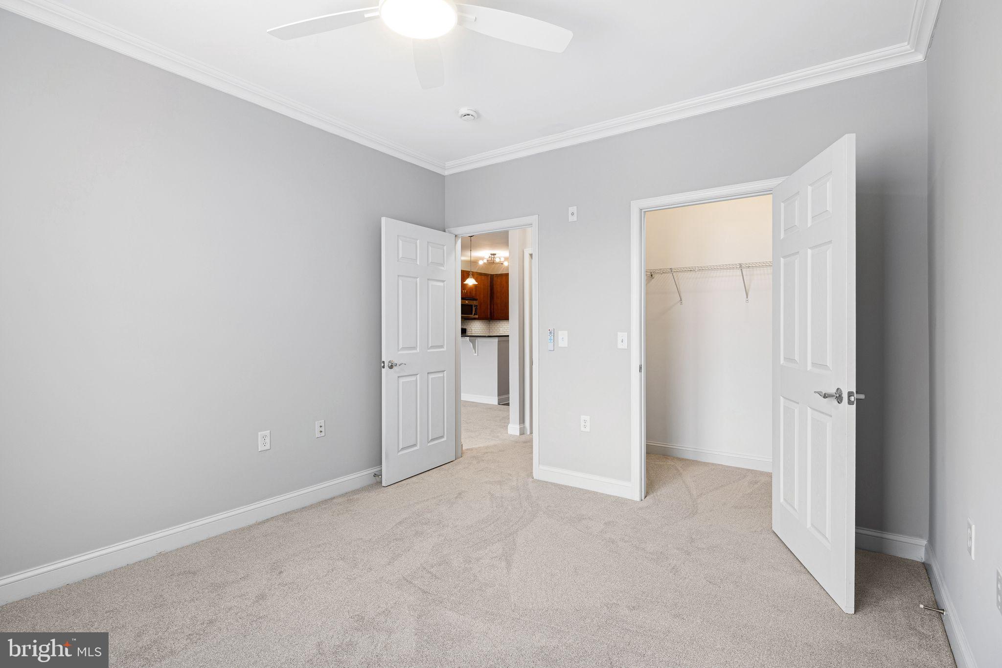 THE GRANDE AT RIVERVIEW - Residential