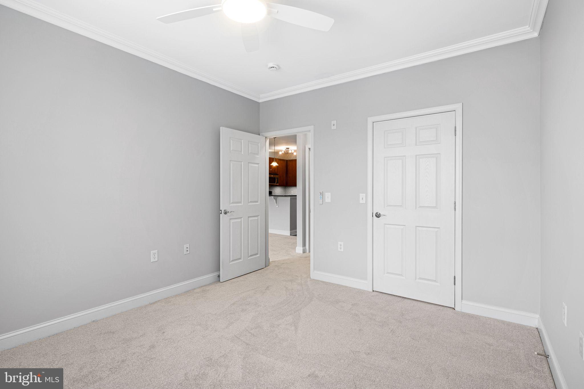 THE GRANDE AT RIVERVIEW - Residential