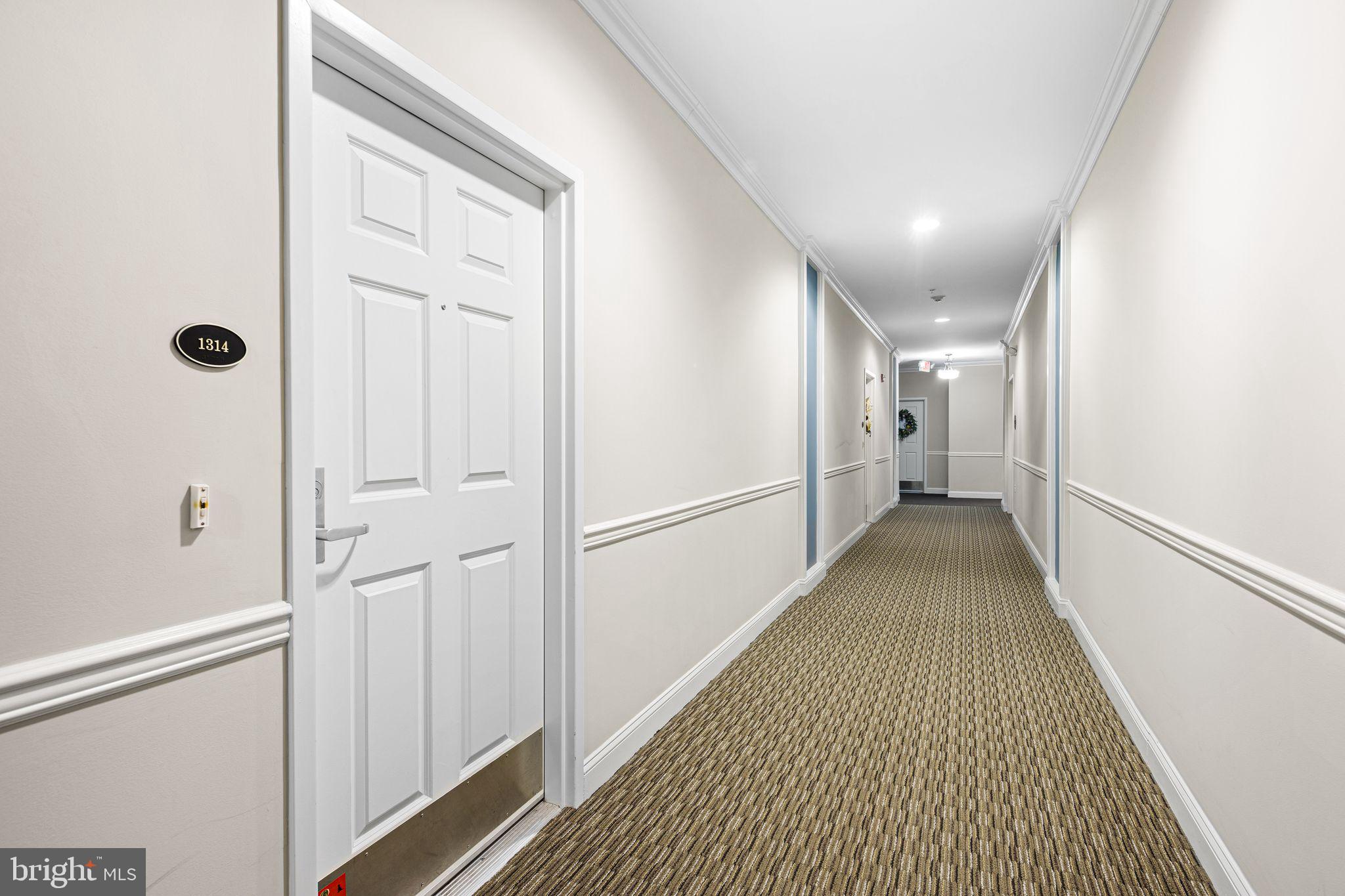 THE GRANDE AT RIVERVIEW - Residential
