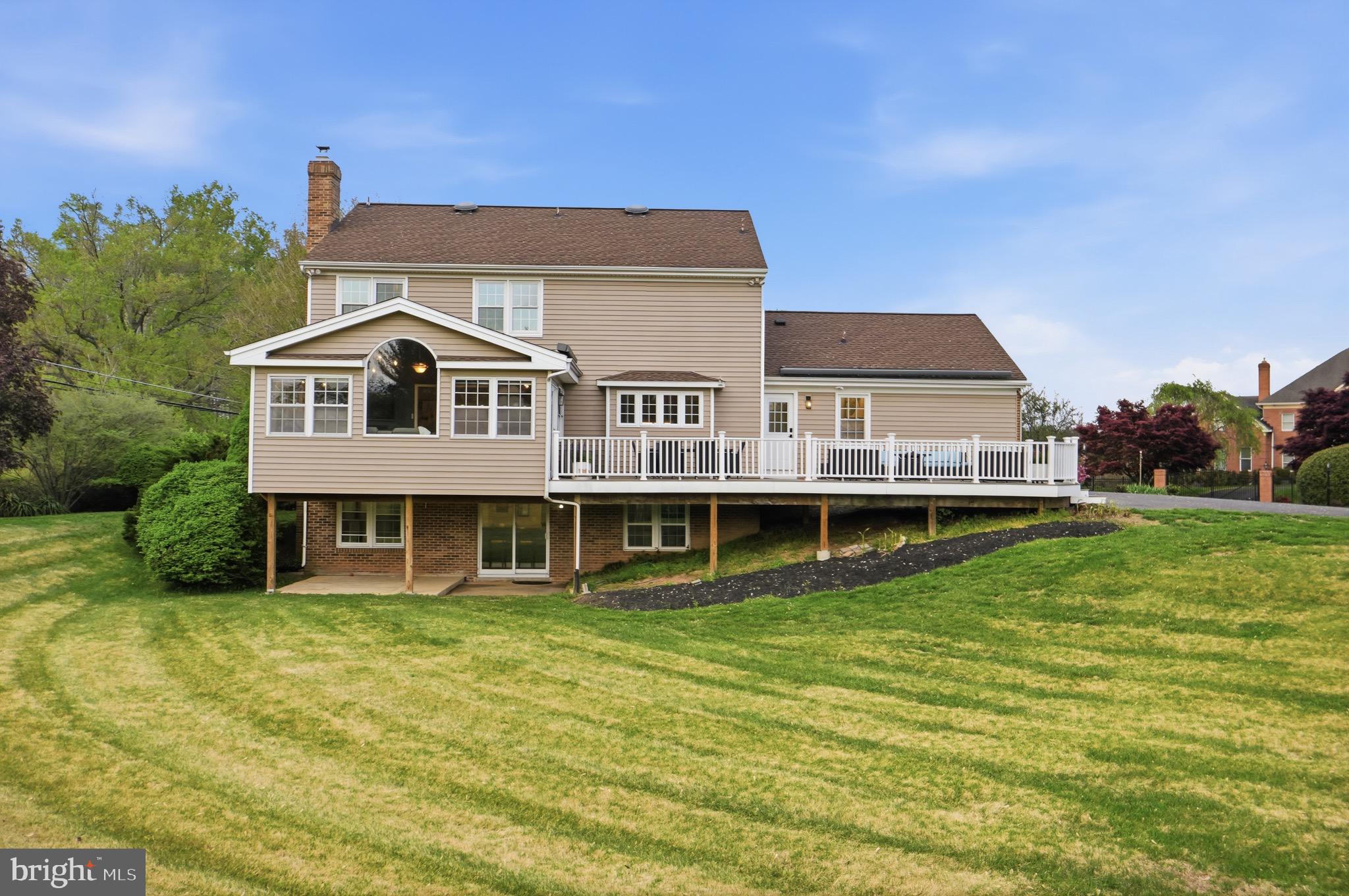 DELLABROOKE FOREST - Residential