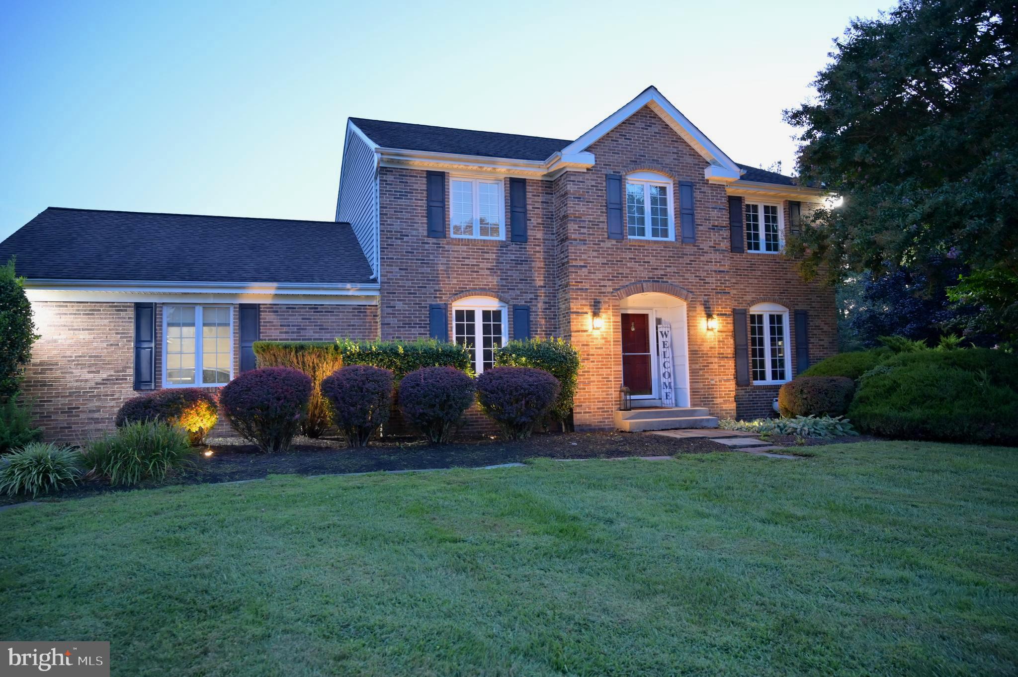 DELLABROOKE FOREST - Residential