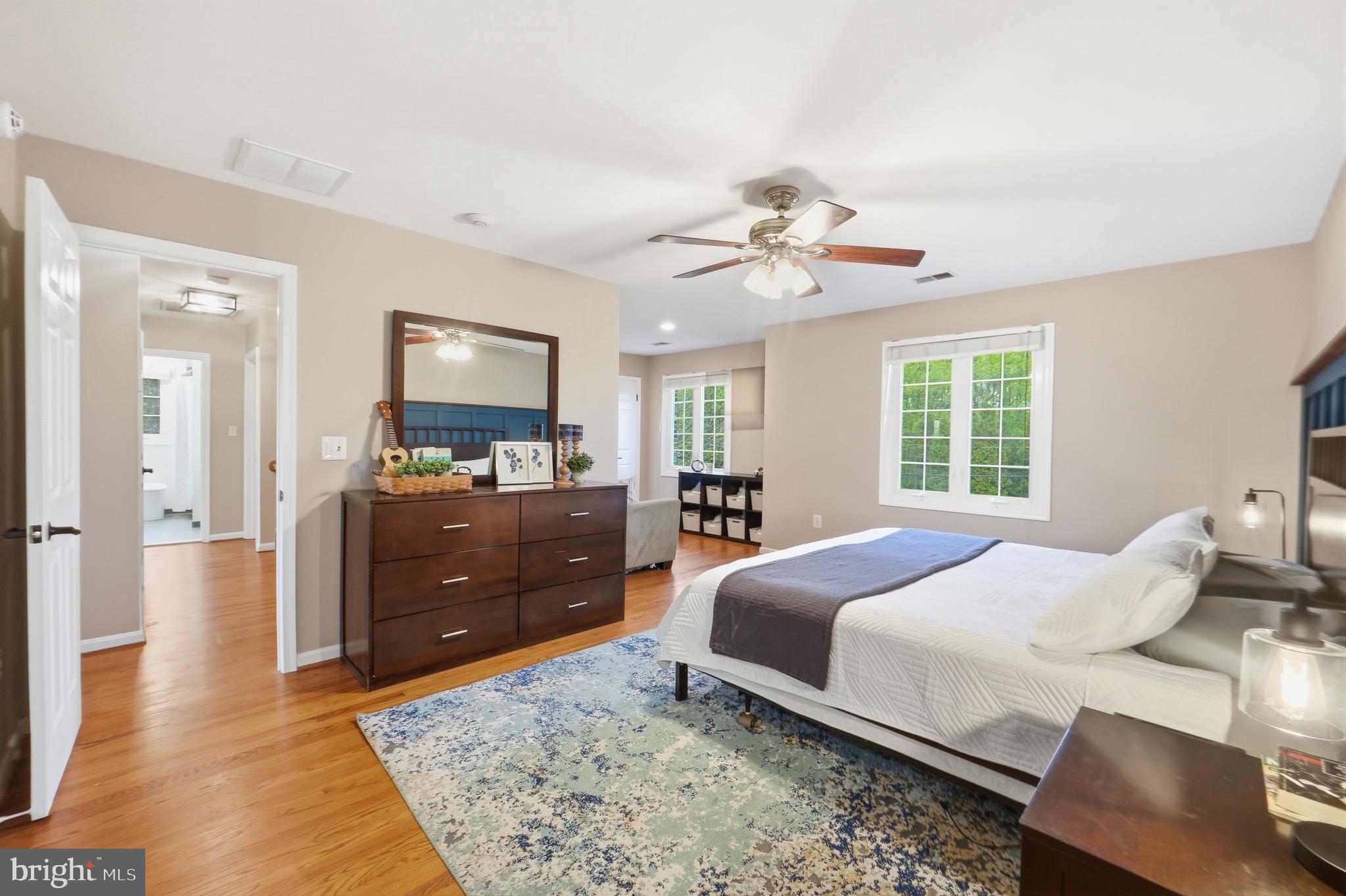 DELLABROOKE FOREST - Residential