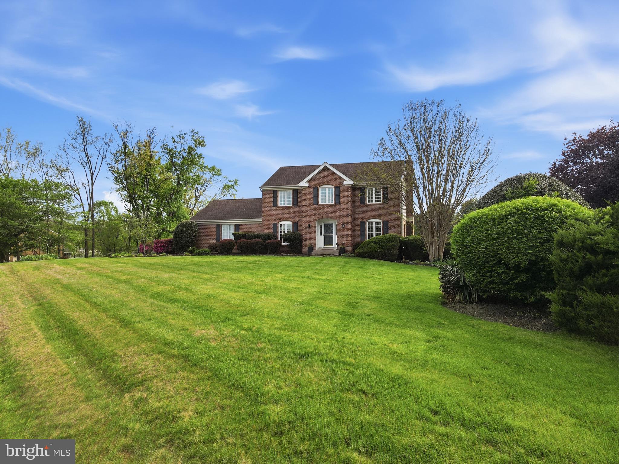 DELLABROOKE FOREST - Residential
