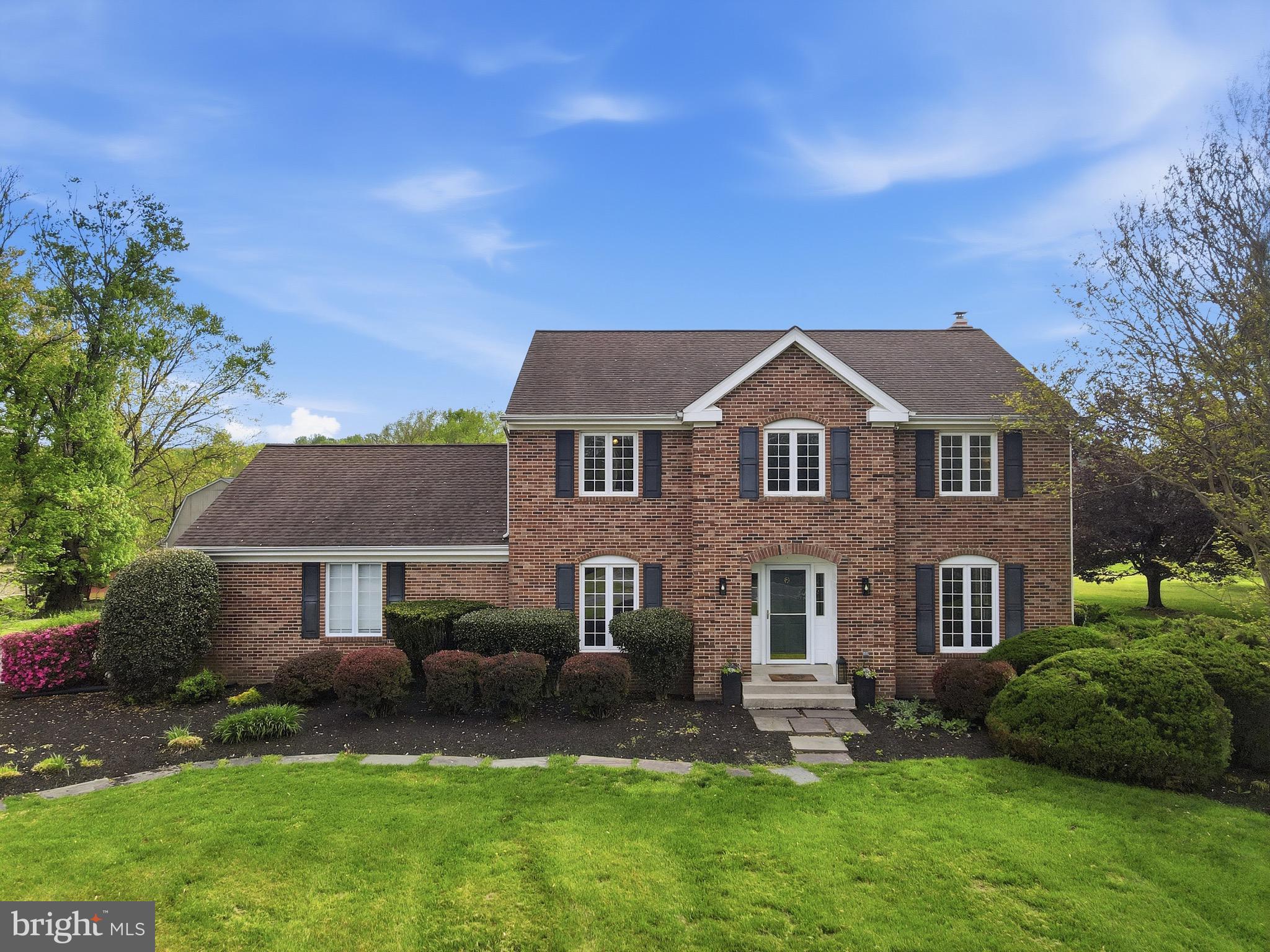 DELLABROOKE FOREST - Residential