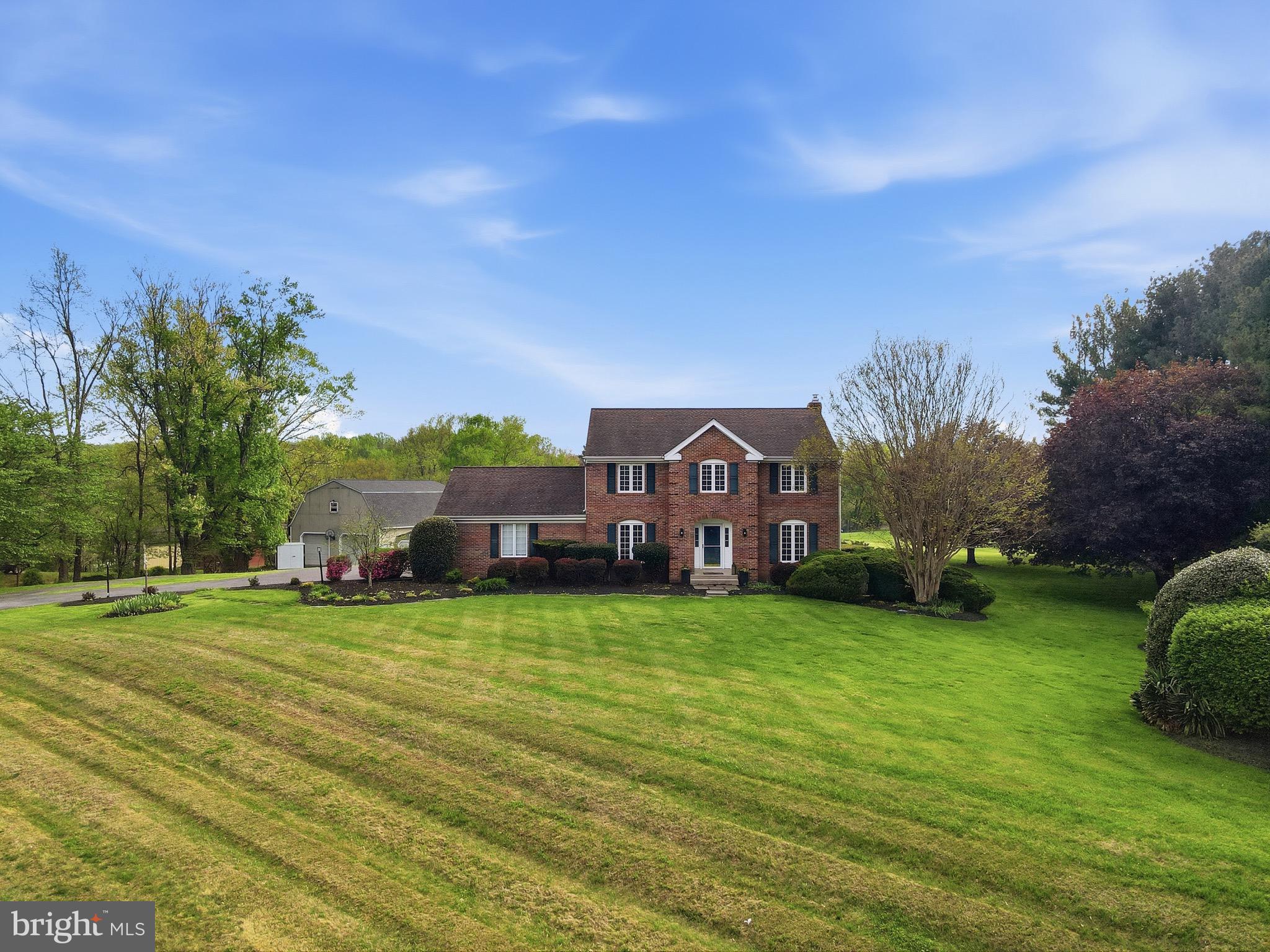 DELLABROOKE FOREST - Residential